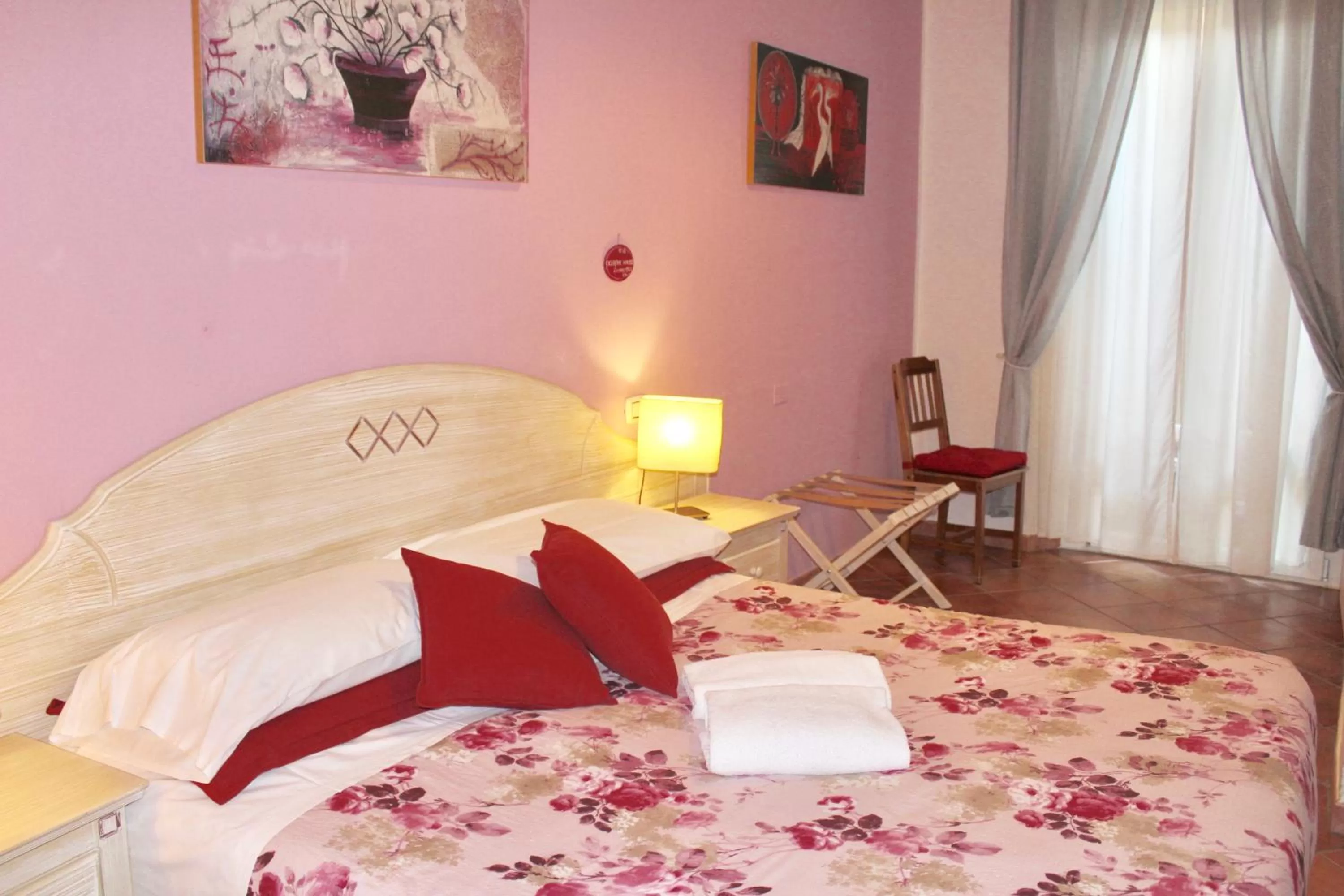 Bed in Cicerone Guest House