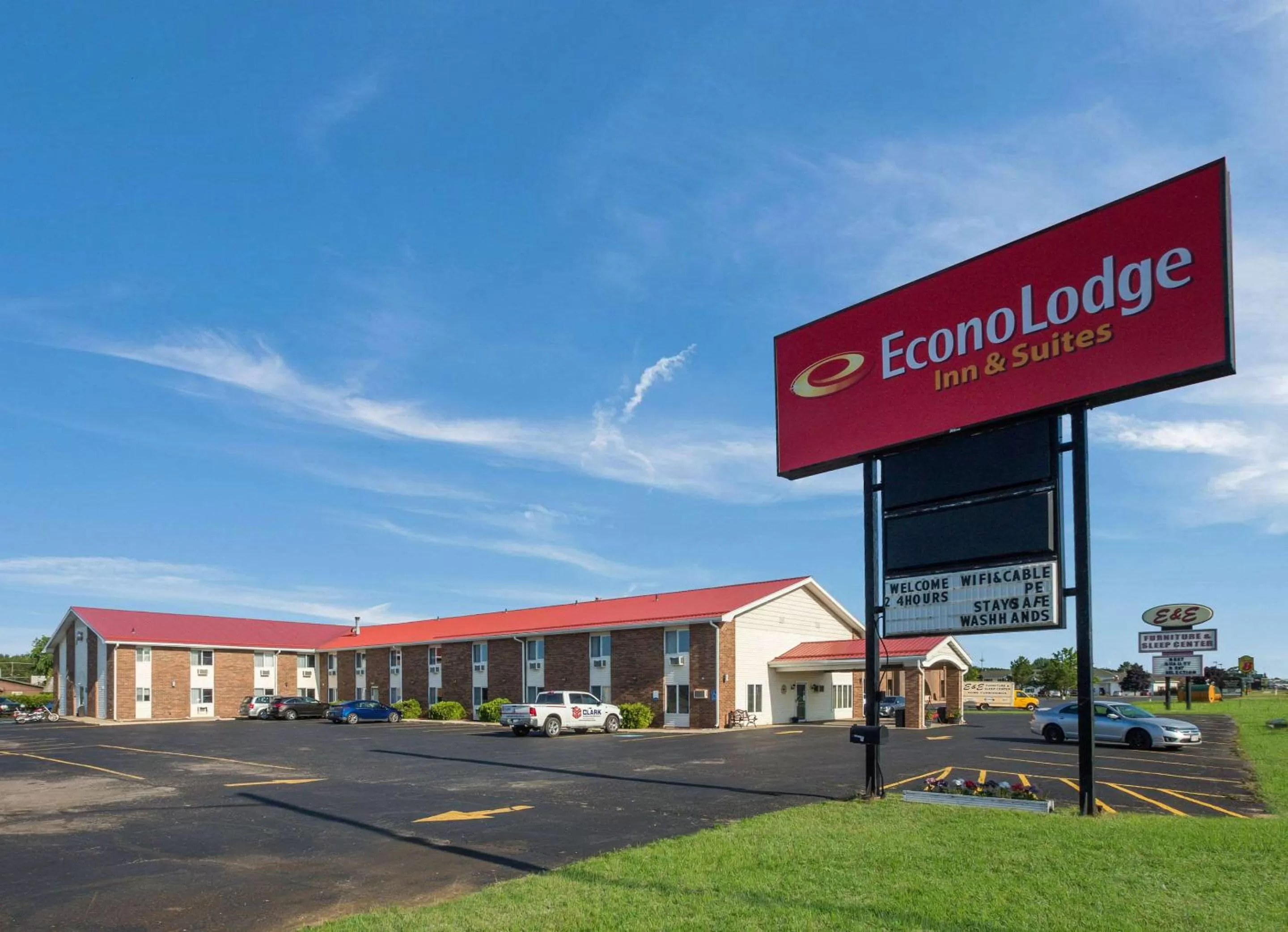 Property building in Econo Lodge Inn & Suites Escanaba North