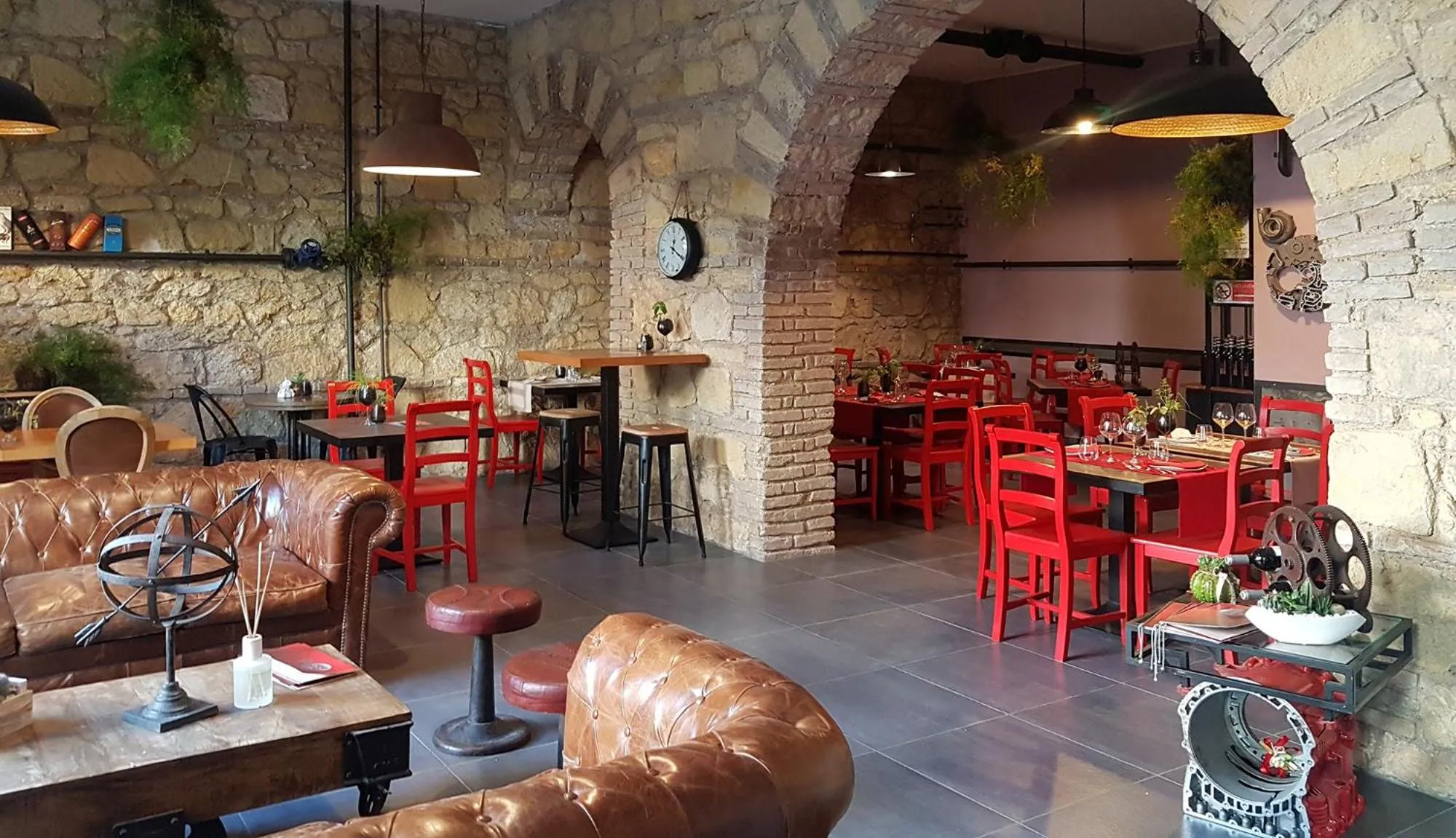 Communal lounge/ TV room in Halex room&food