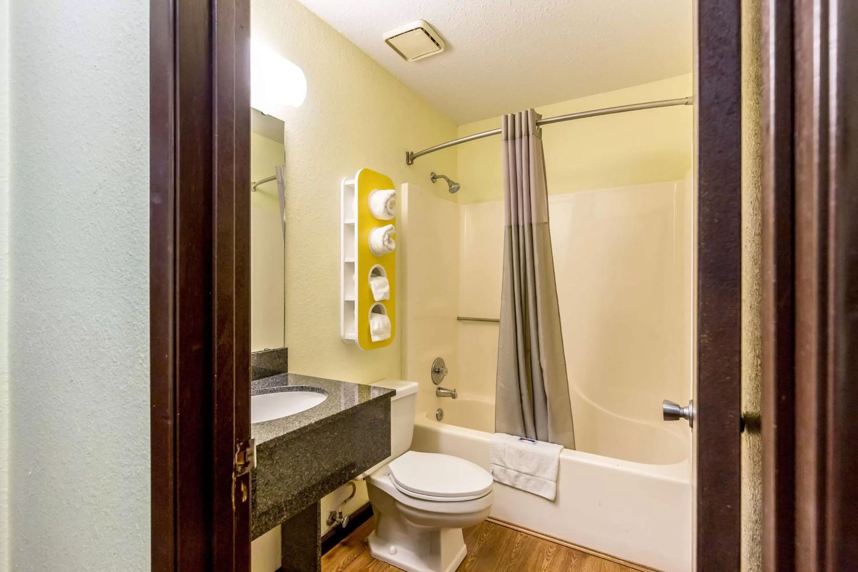 Shower in Motel 6-Troy, IL