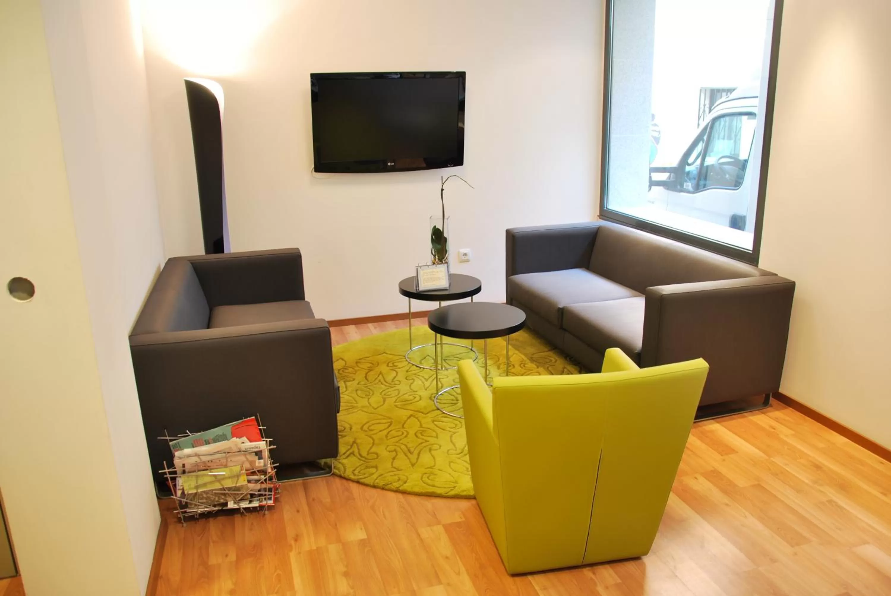 Living room, TV/Entertainment Center in Hotel Trefacio