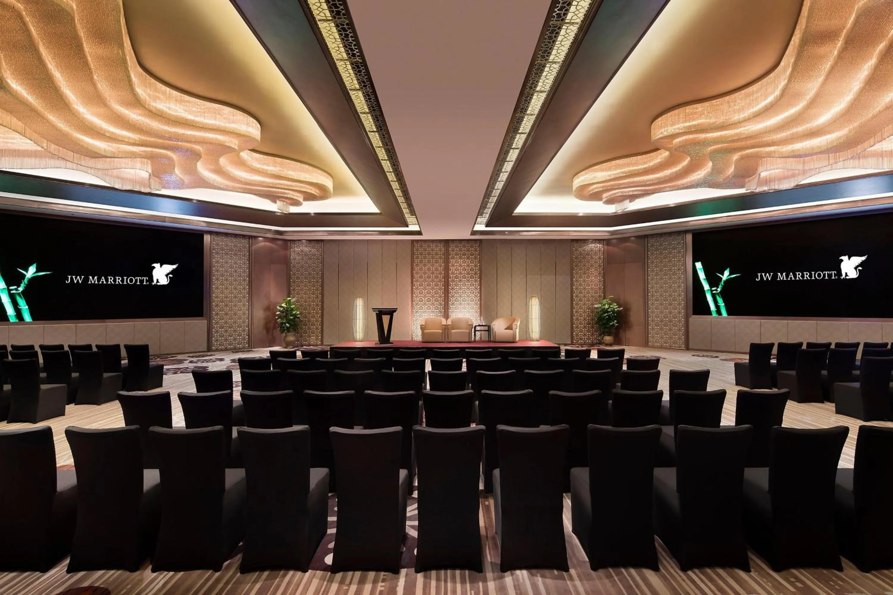 Meeting/conference room in JW Marriott Hotel Zhejiang Anji