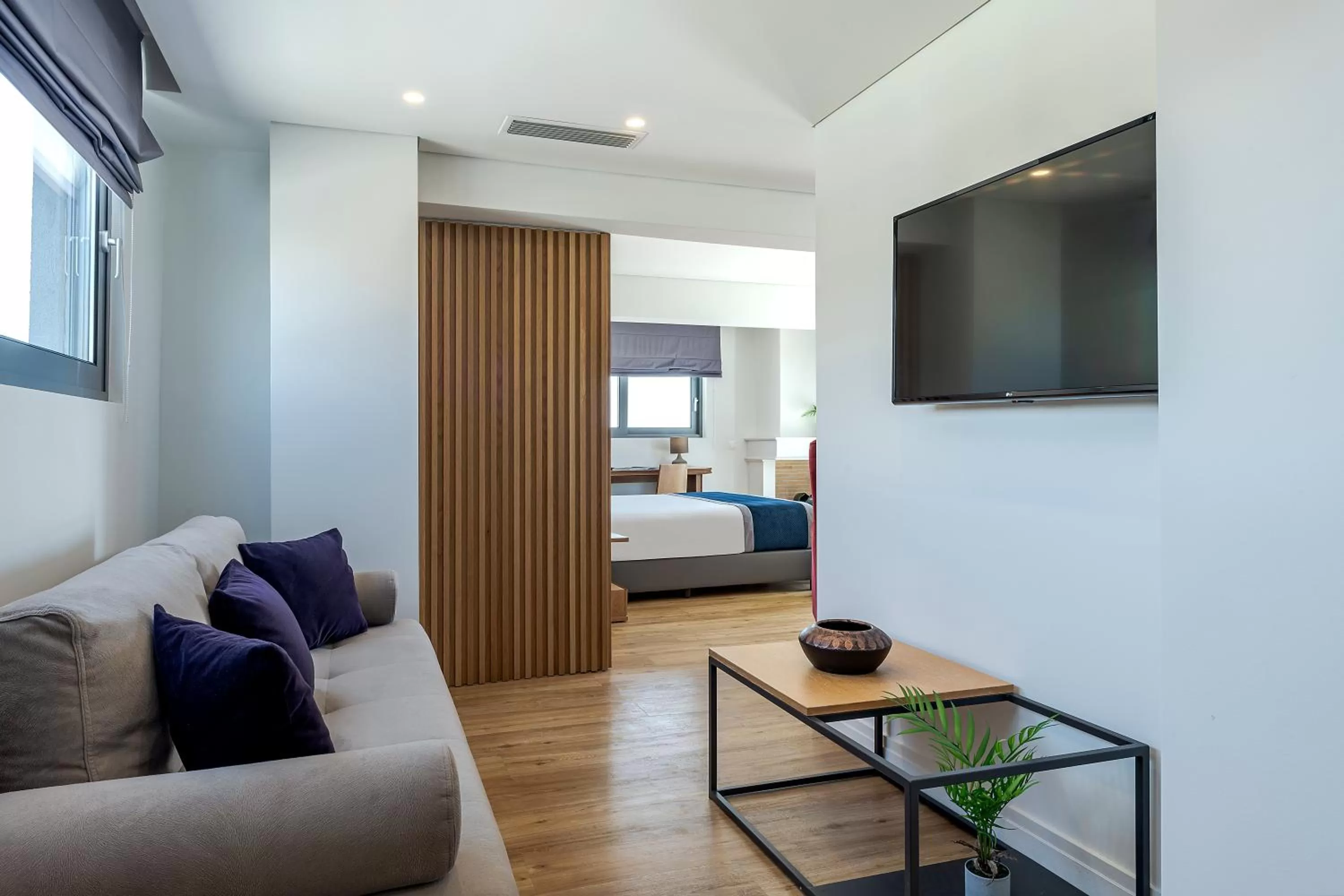 Bedroom, Bed in Glyfada Riviera Hotel