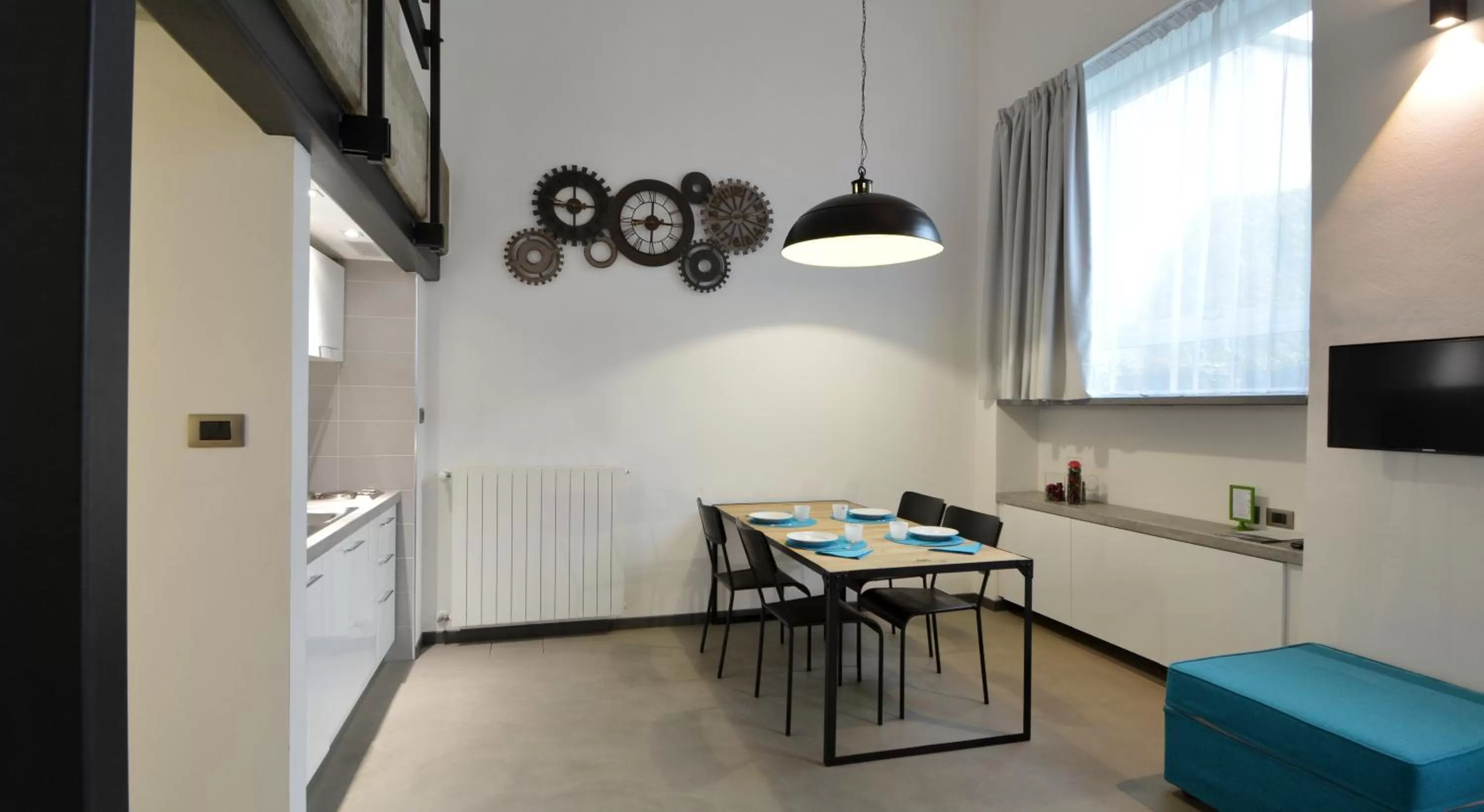 TV and multimedia in Residence Star