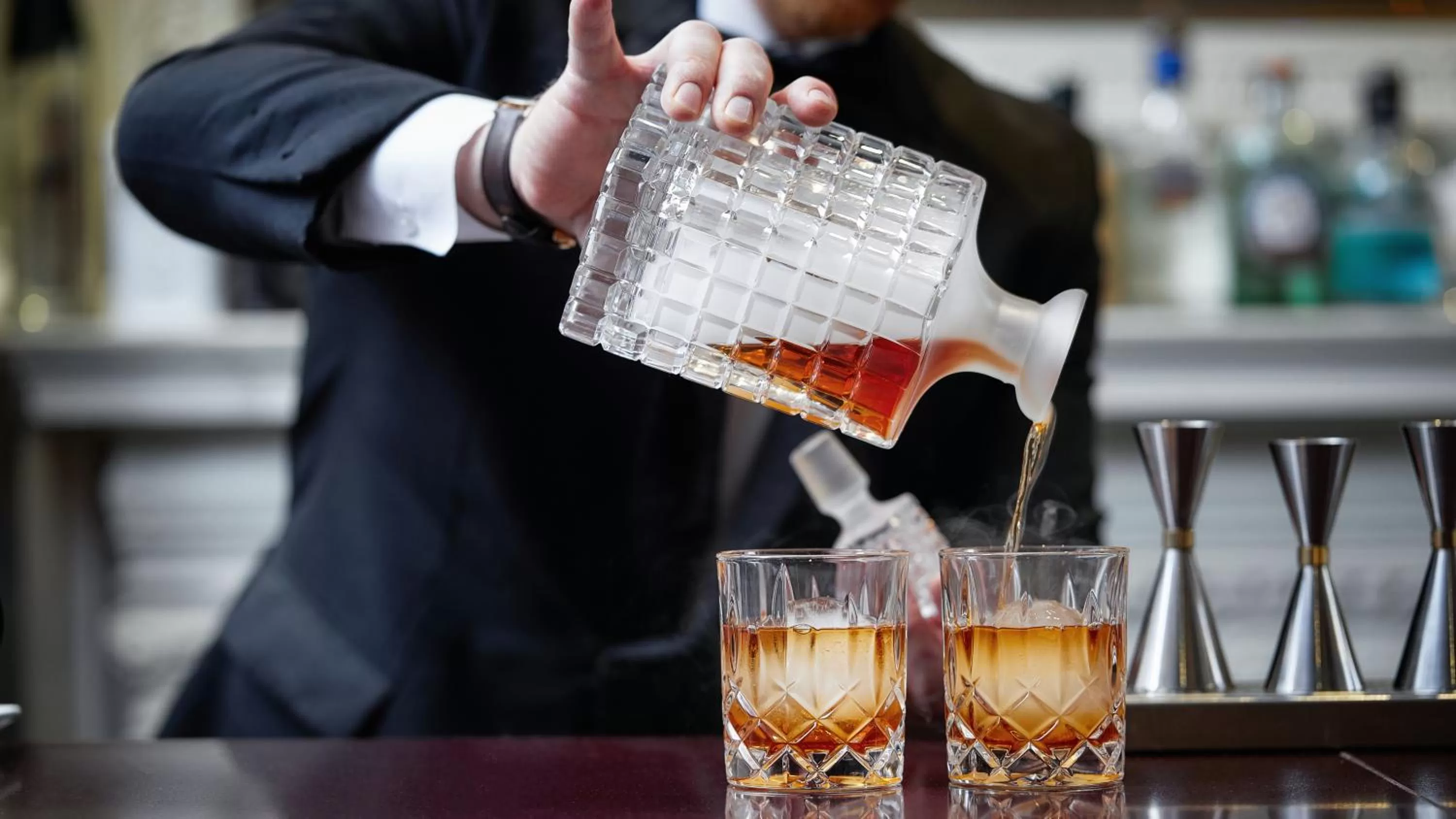 Alcoholic drinks in The Landmark London