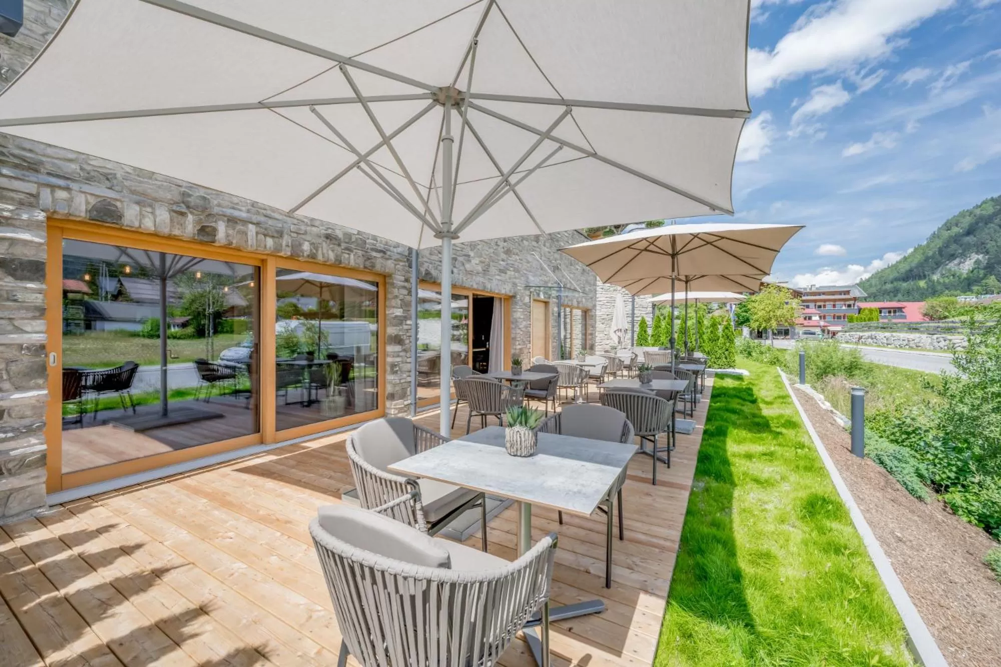 Balcony/Terrace in AlpenParks Chalet & Apartment Alpina Seefeld