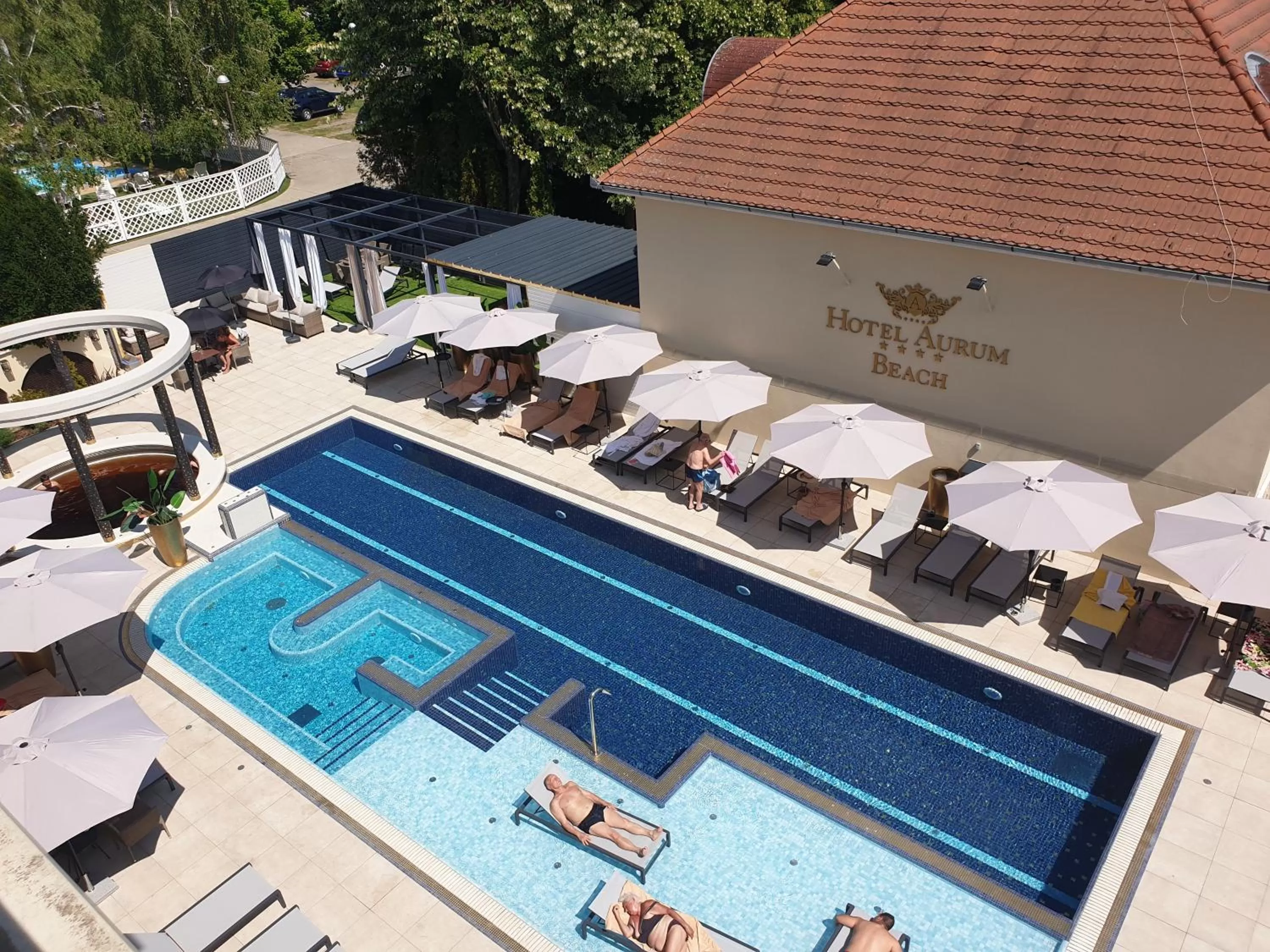 Pool view in Hotel Aurum