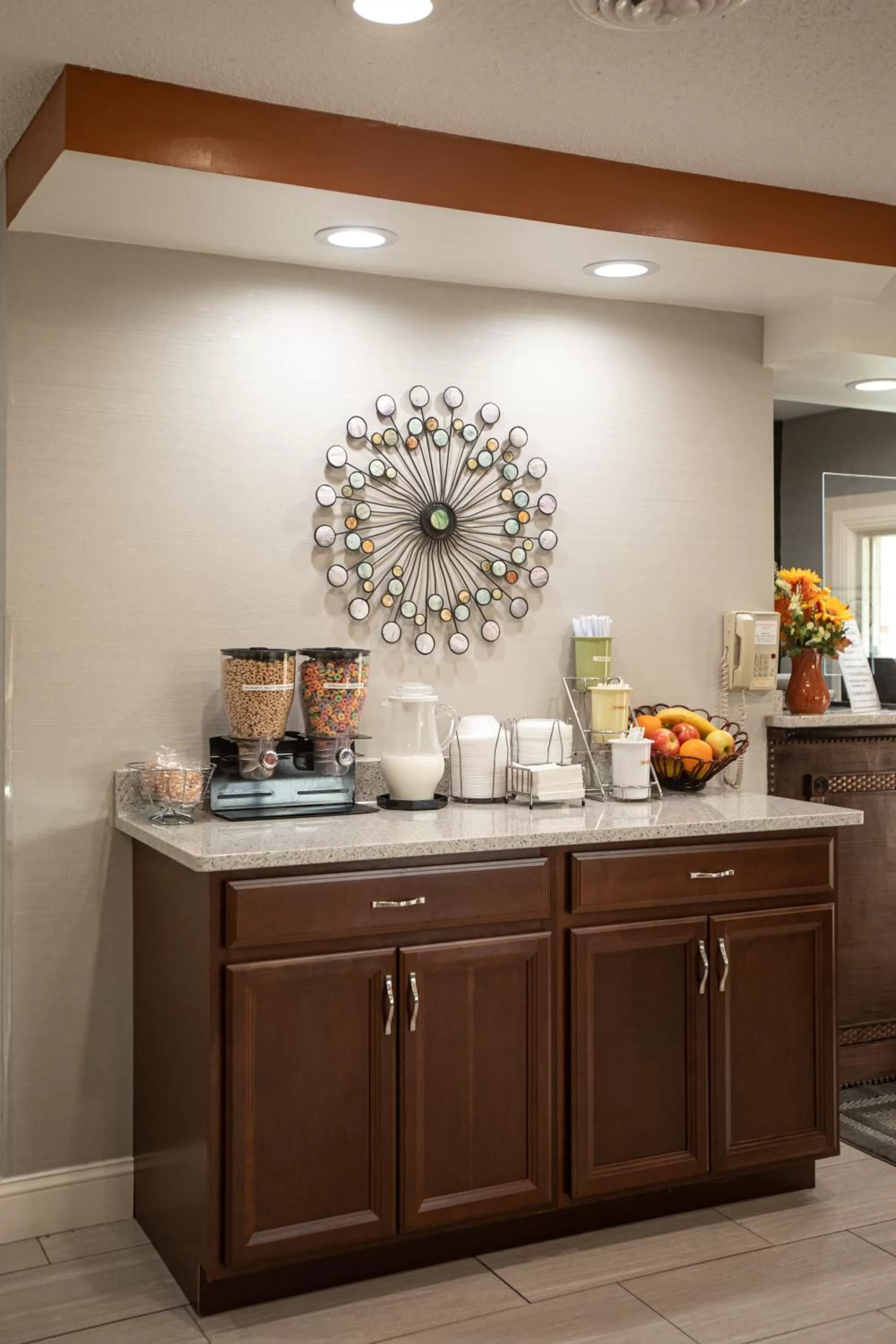 Breakfast in Knights Inn Mount Airy