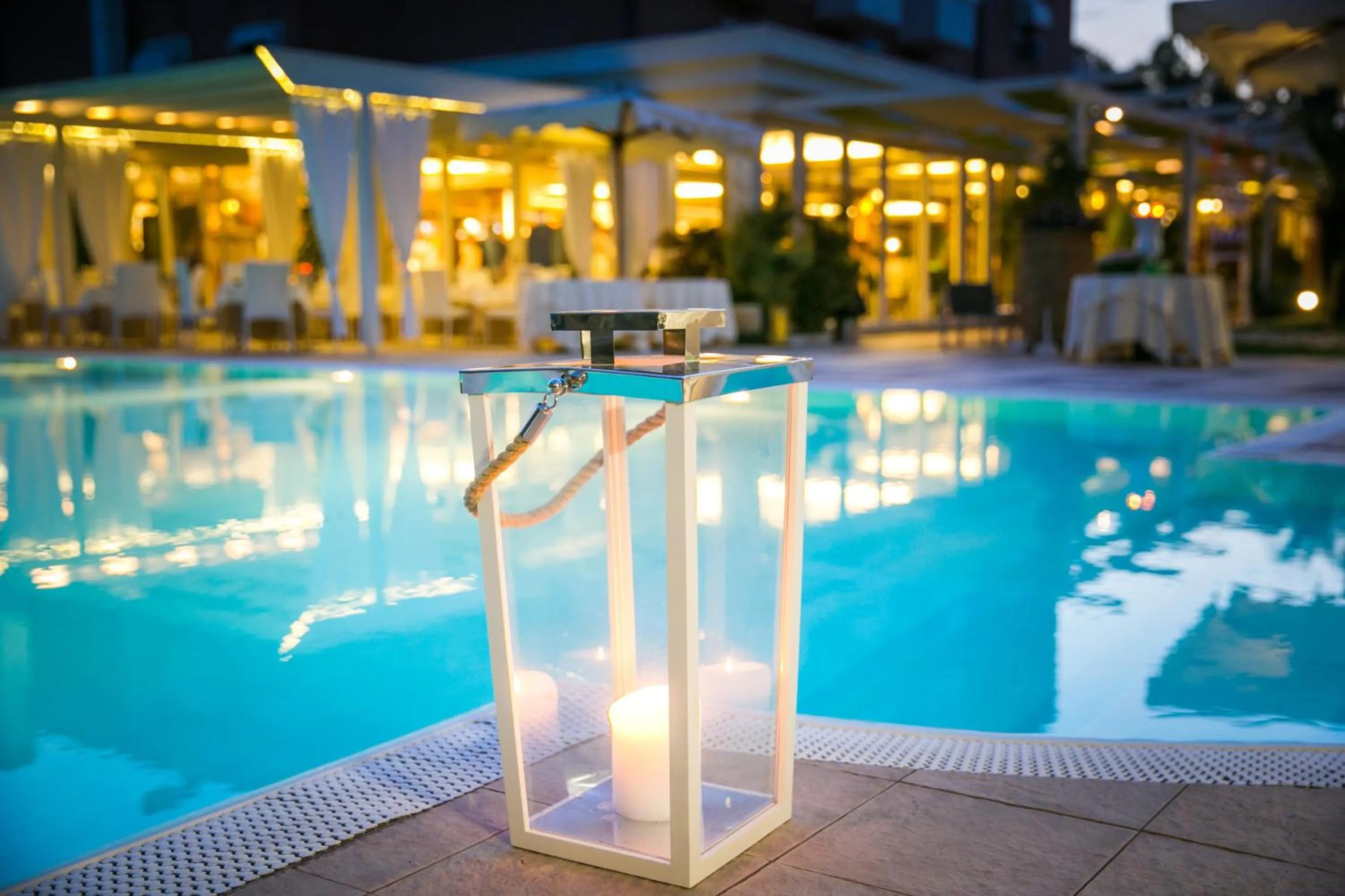 Swimming pool in Hotel Ares