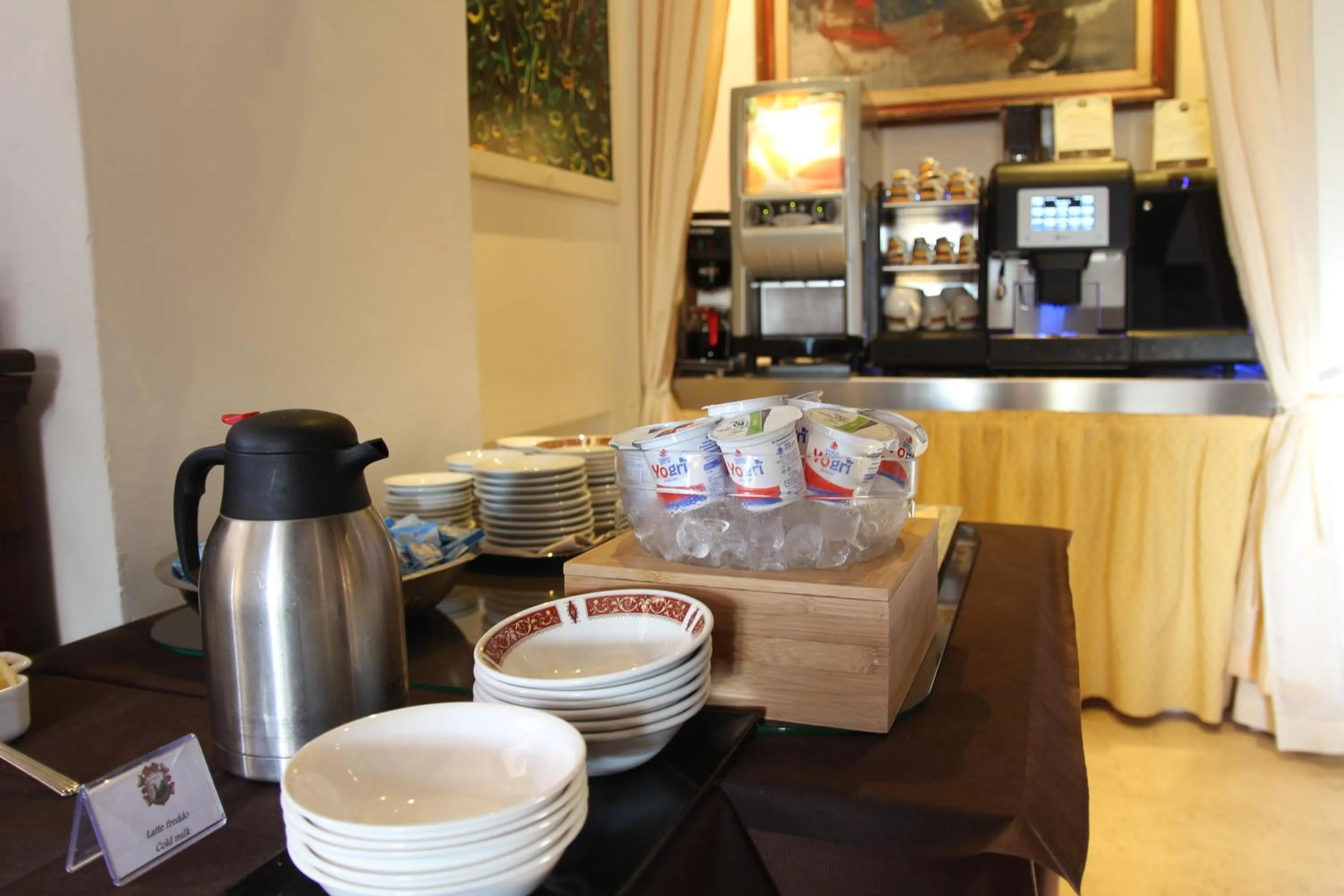 Breakfast in La Bastiglia