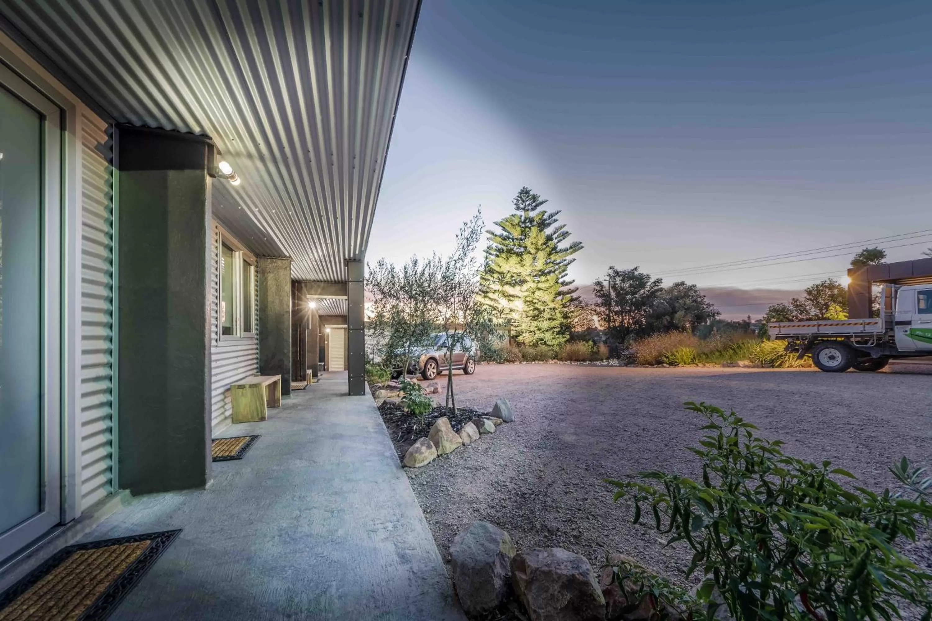 Facade/entrance in Orbost Motel