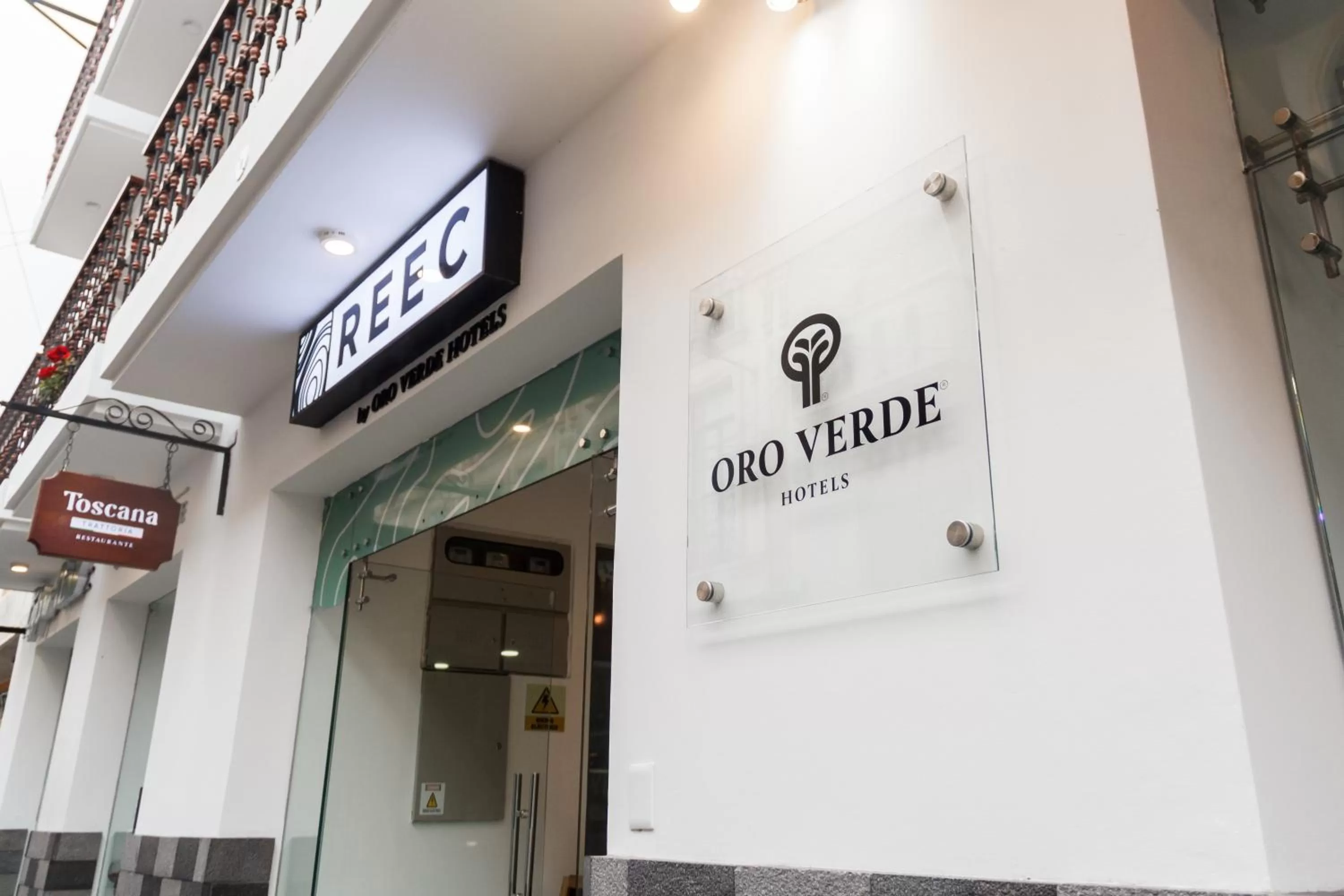 Facade/entrance in REEC Latacunga by Oro Verde Hotels