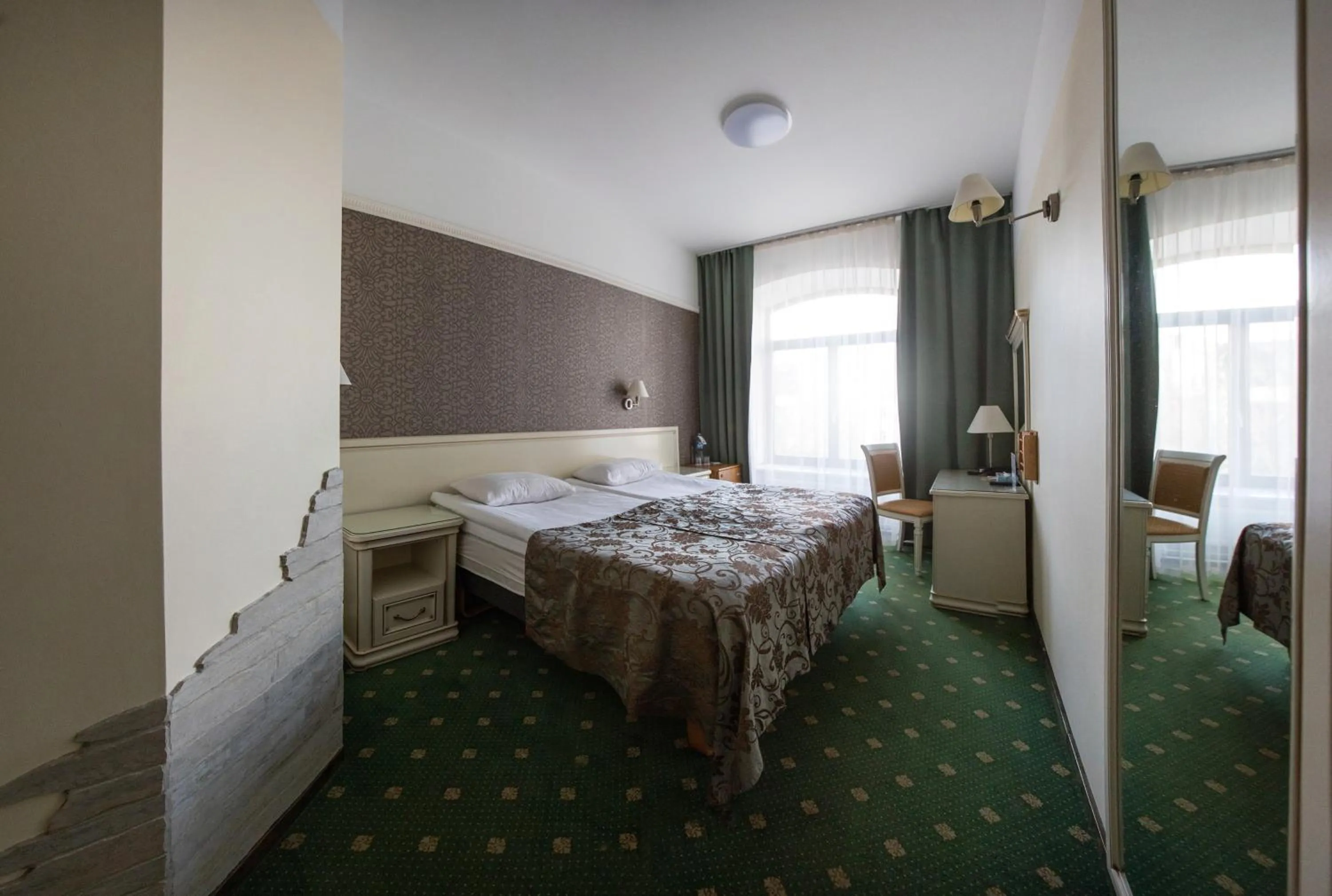 Photo of the whole room, Bed in Hotel St. Barbara