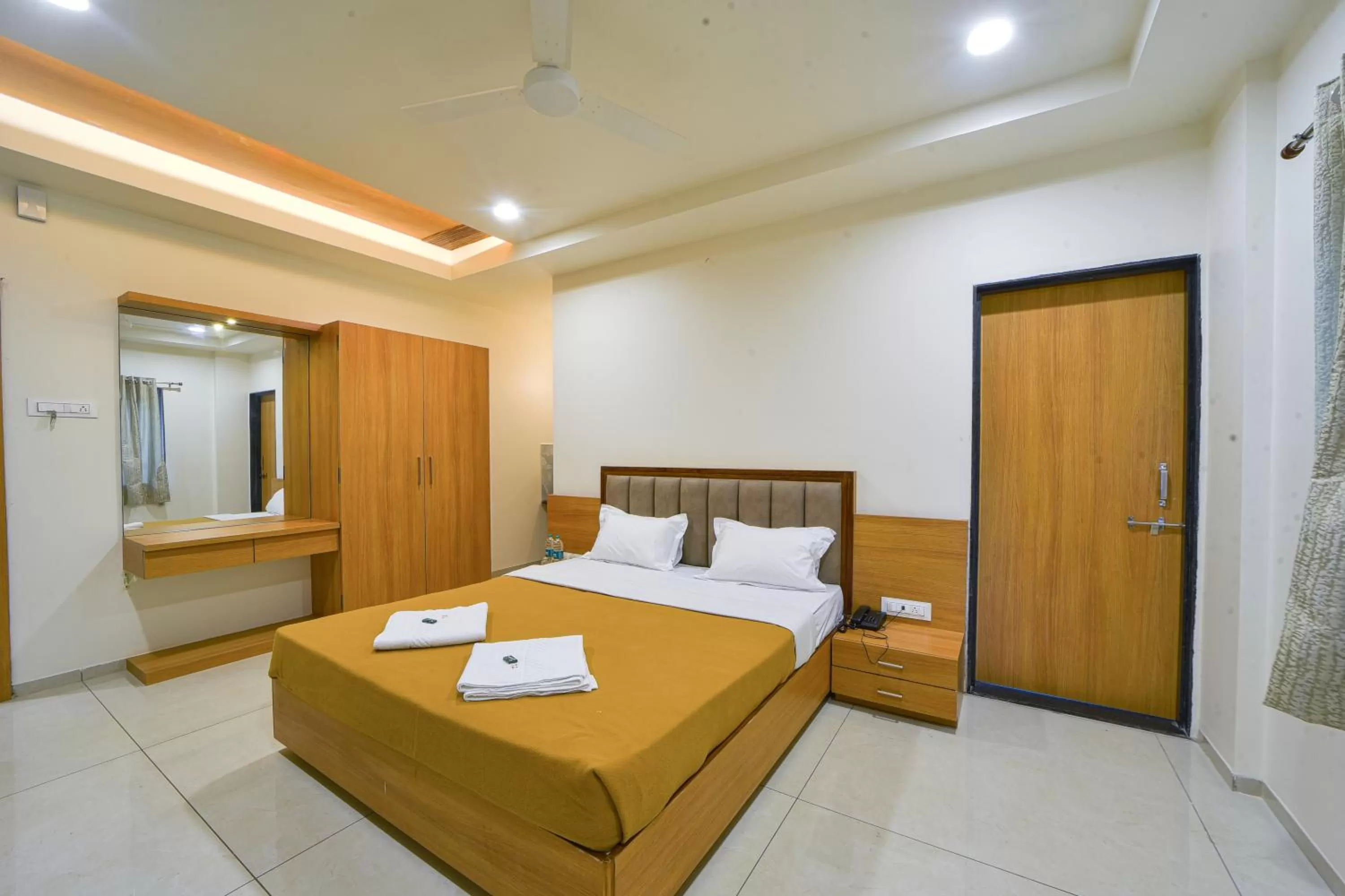 Hotel TrushaDham Near to Mahalaxmi Temple Kolhapur