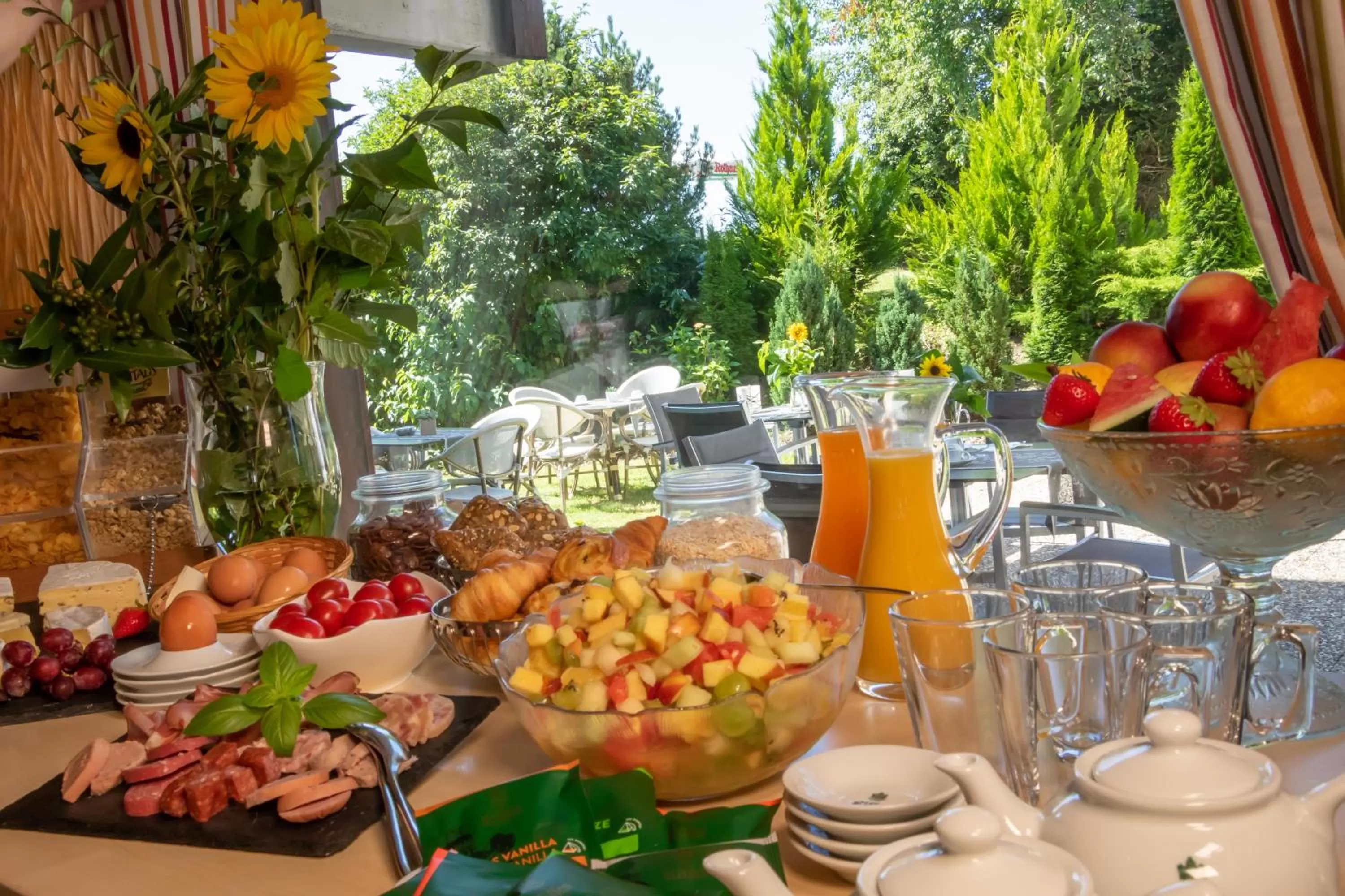 Restaurant/places to eat in Wellnesshotel Sonnenhof & Sonnhalde