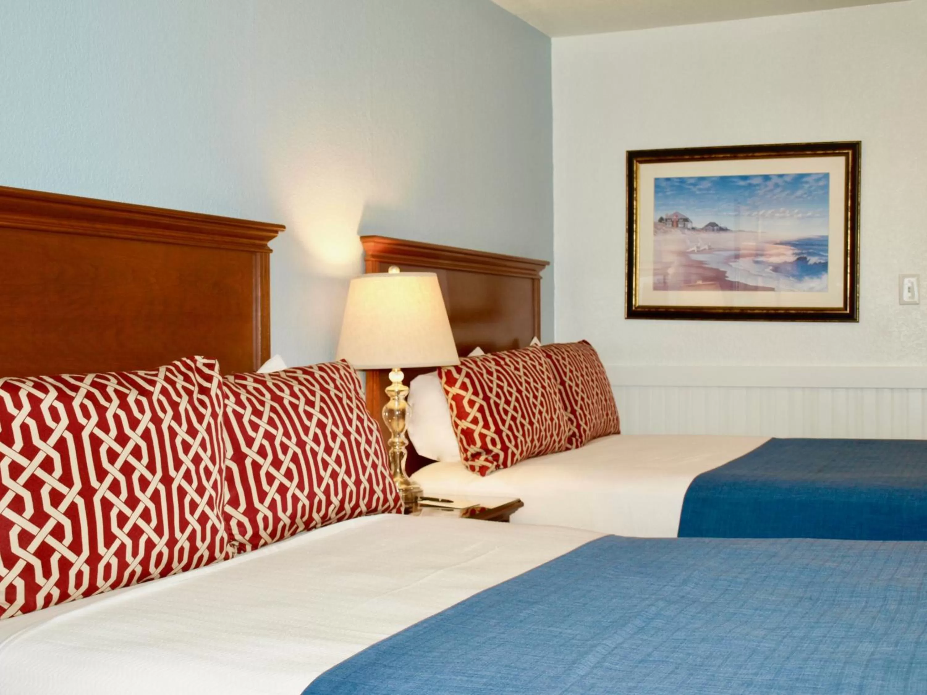 Bed in Atlantic View Hotel