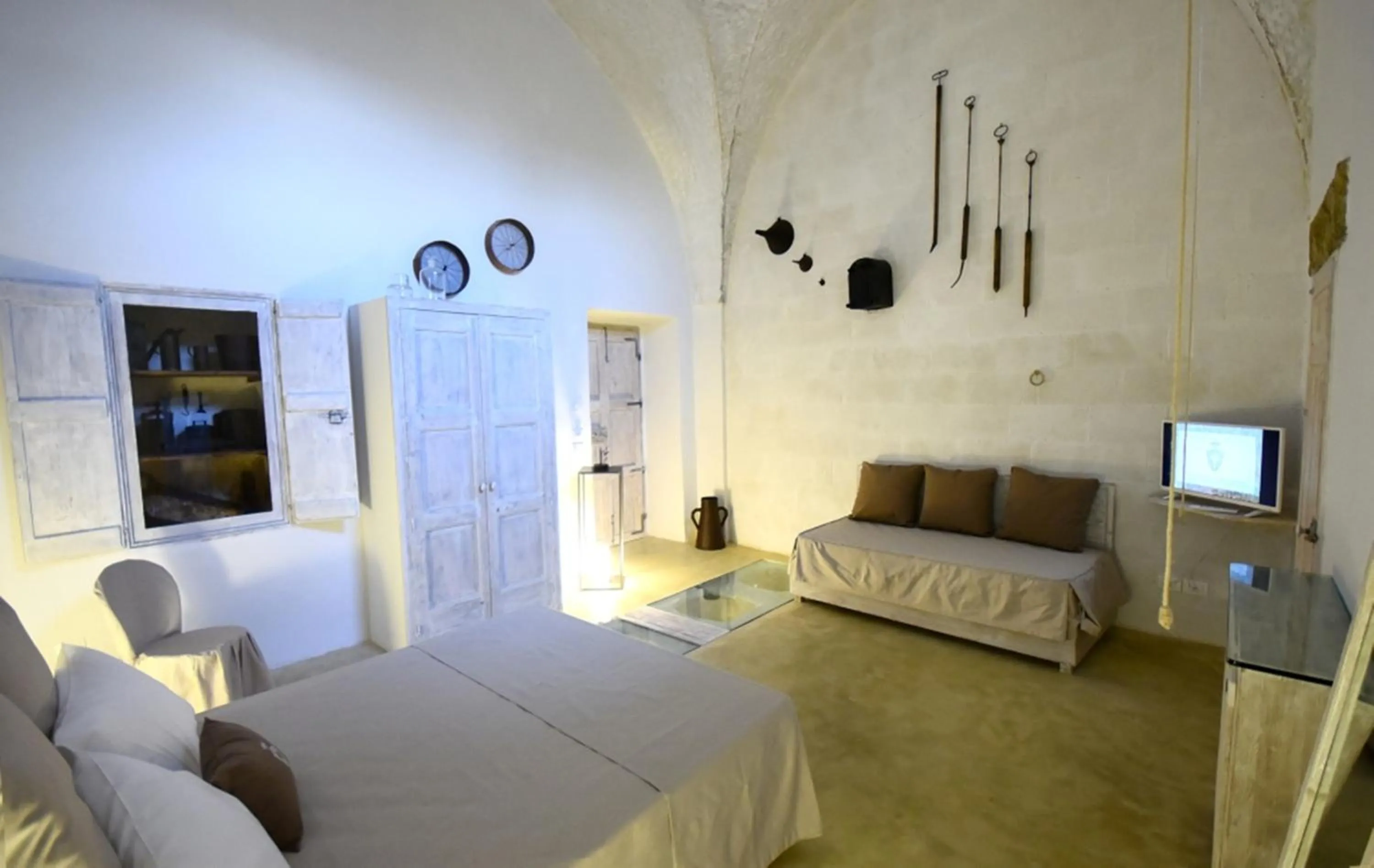 Bedroom, Bed in Palazzo Castriota