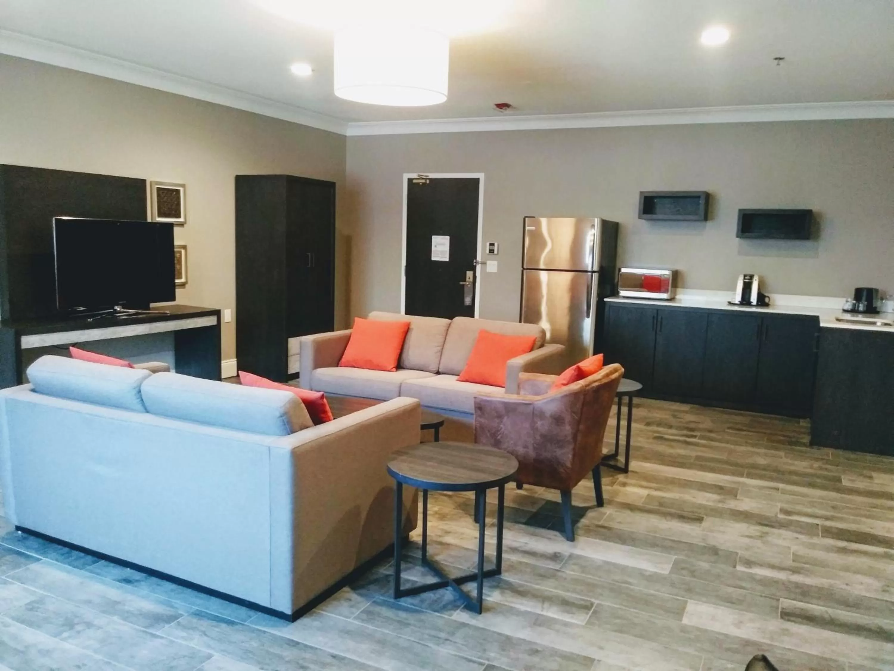 Bedroom in Crowne Plaza Fredericton Lord Beaverbrook by IHG