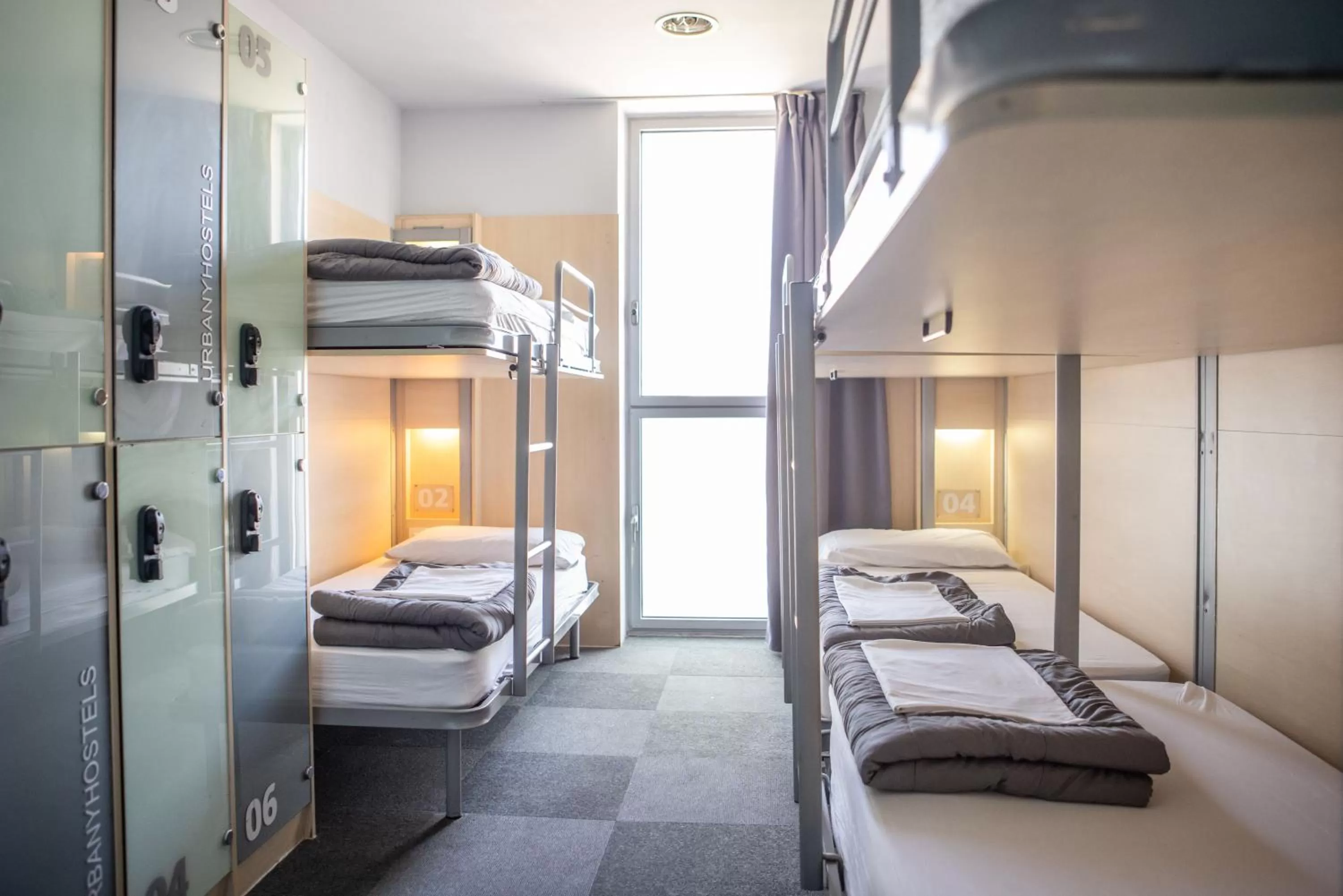 Bedroom, Bed in Urbany Hostel Barcelona