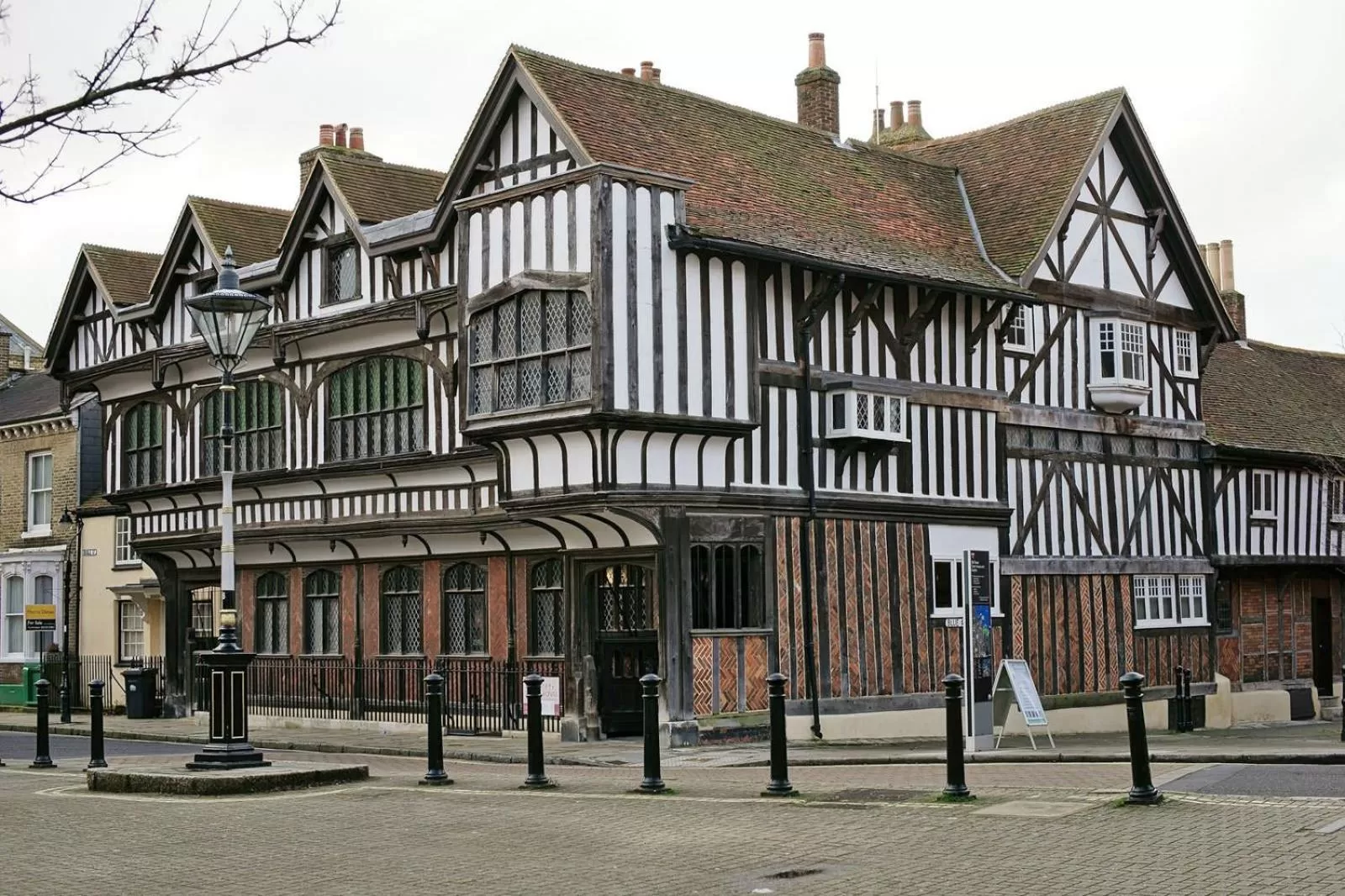 Zeni Ensuite, in Southampton