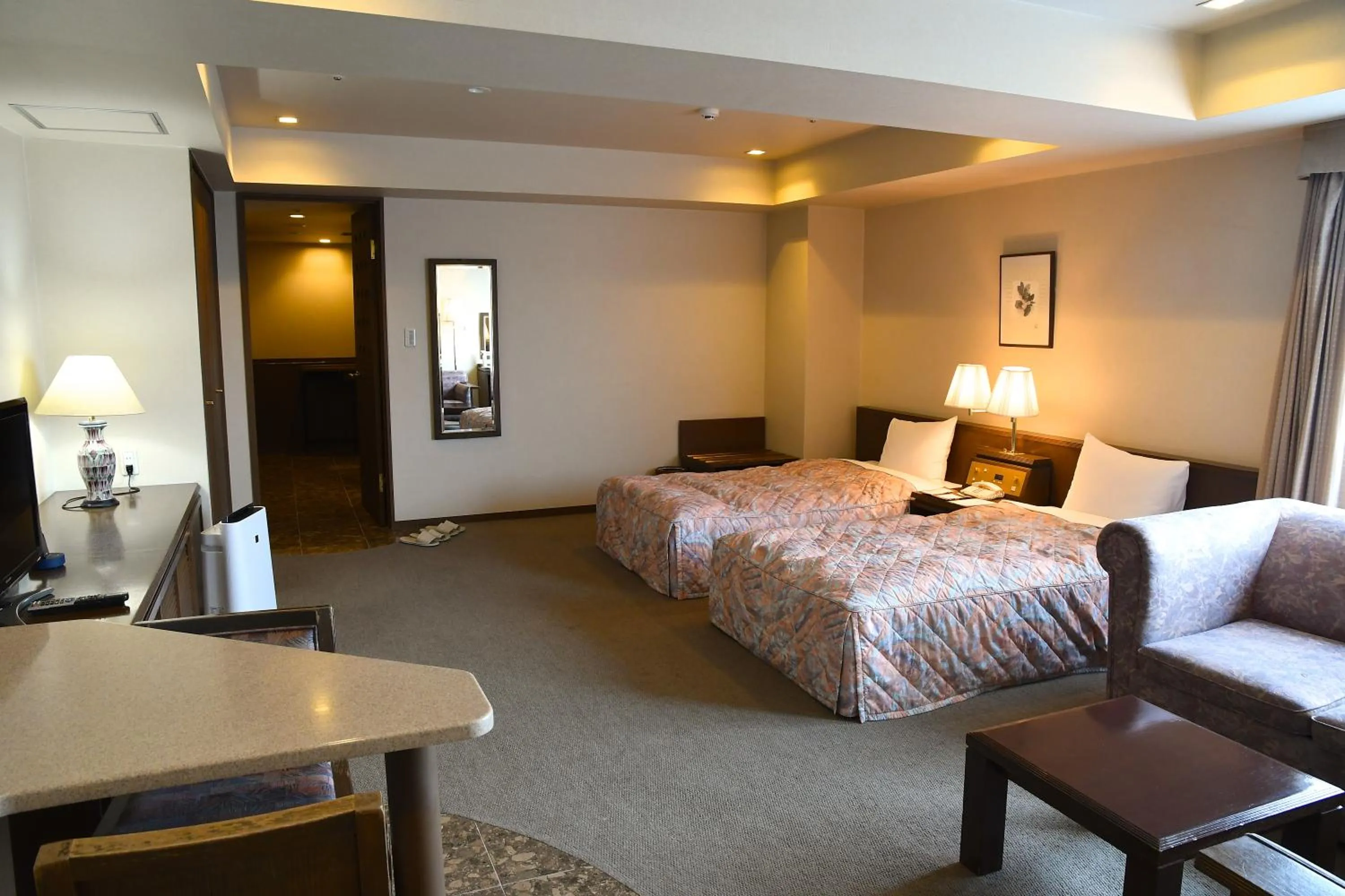 Photo of the whole room, Bed in Karuizawakurabu Hotel 1130 Hewitt Resort