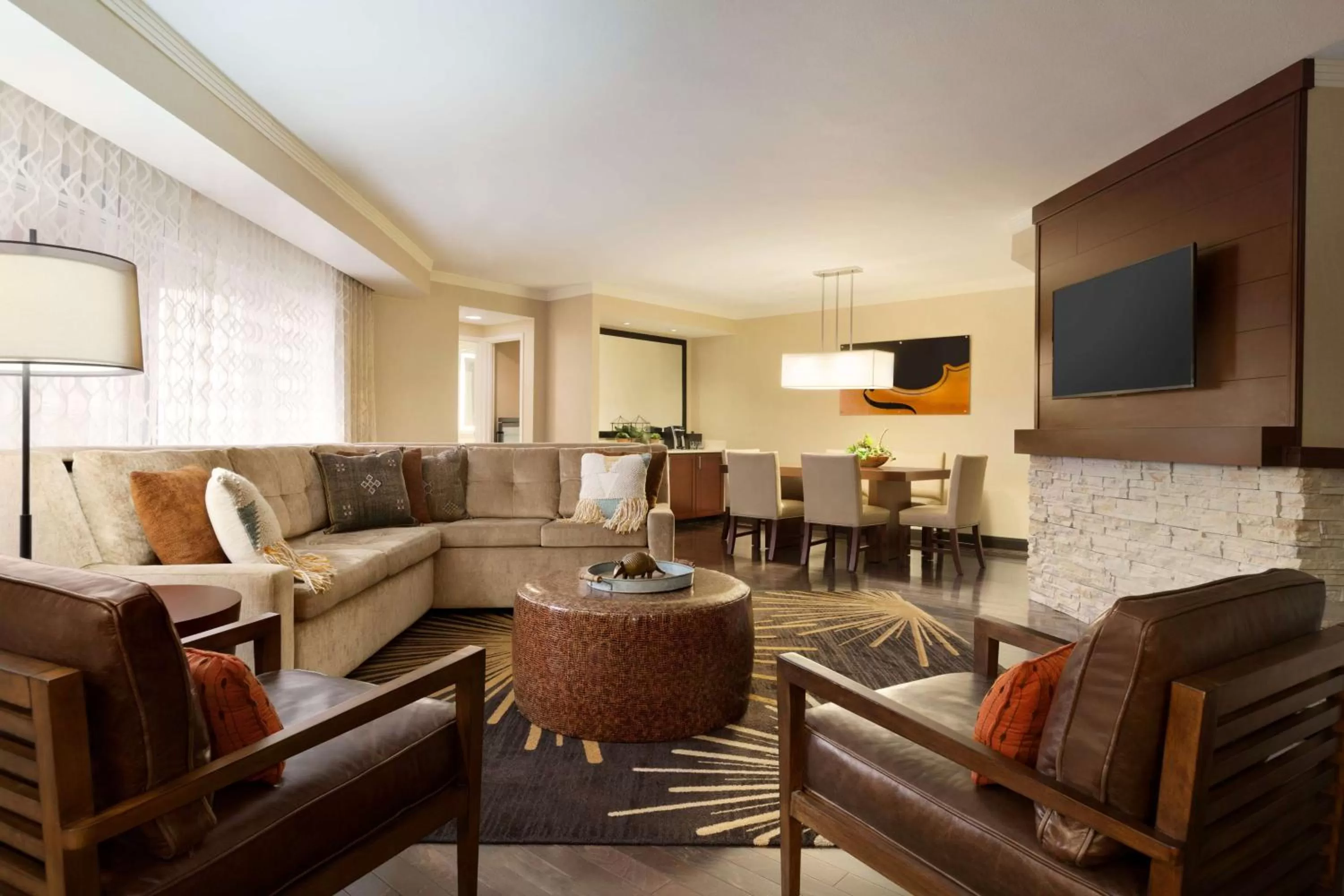 Bedroom in Embassy Suites by Hilton Austin Downtown South Congress