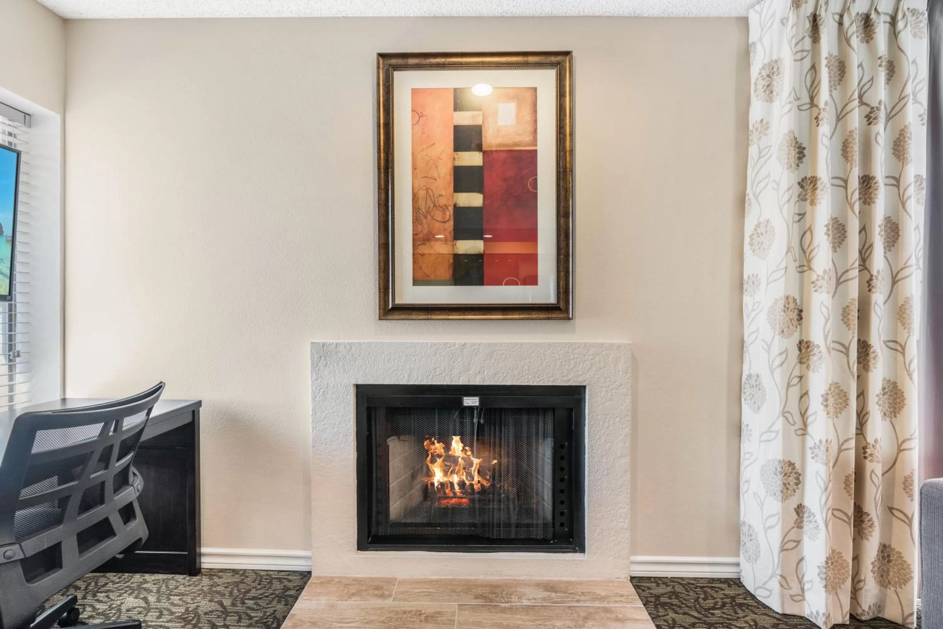 Living room in Chase Suite El Paso