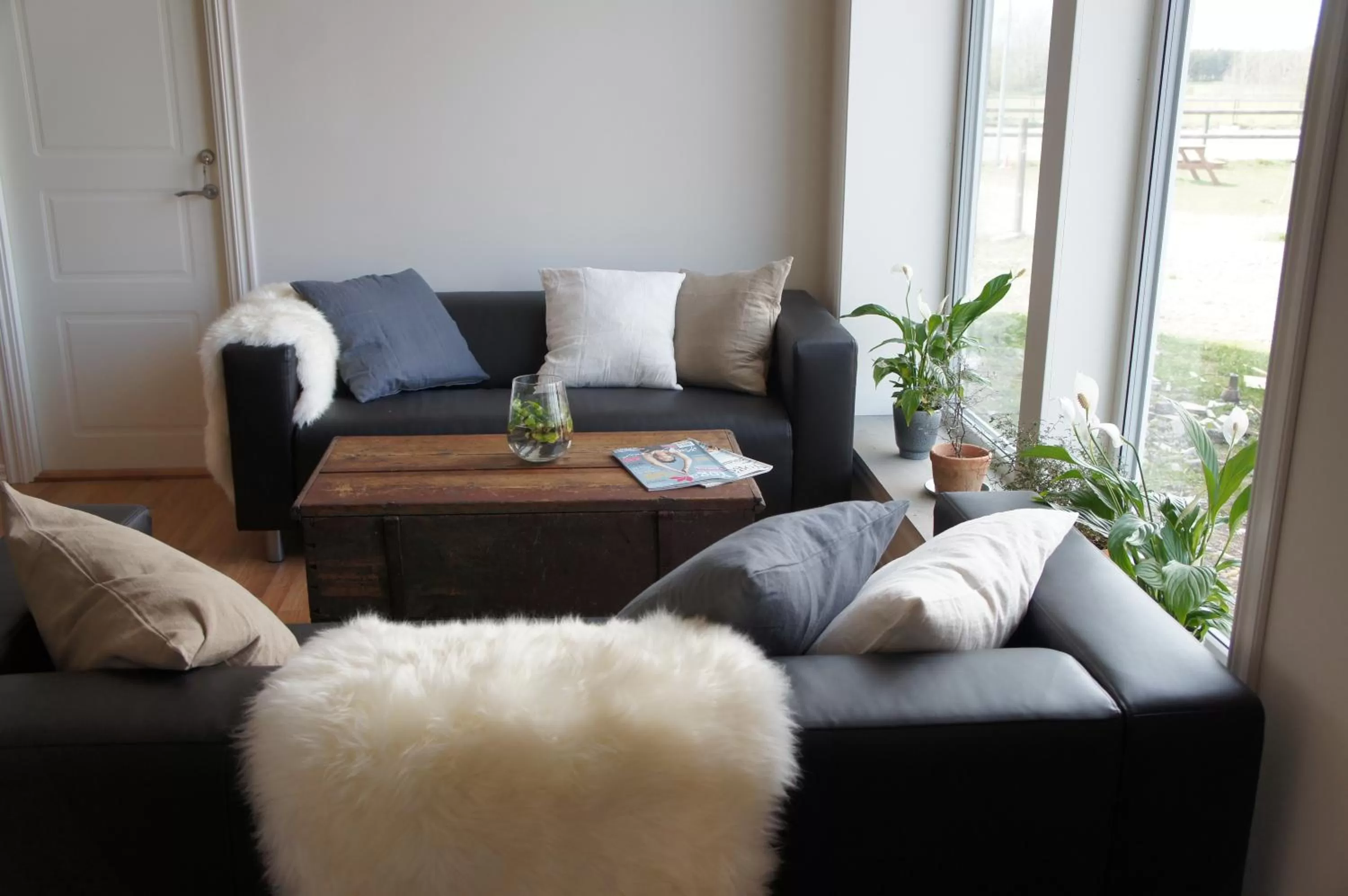 Living room, Seating Area in Ölands Yoga Studio & Islandshästar, Stugor & Rum