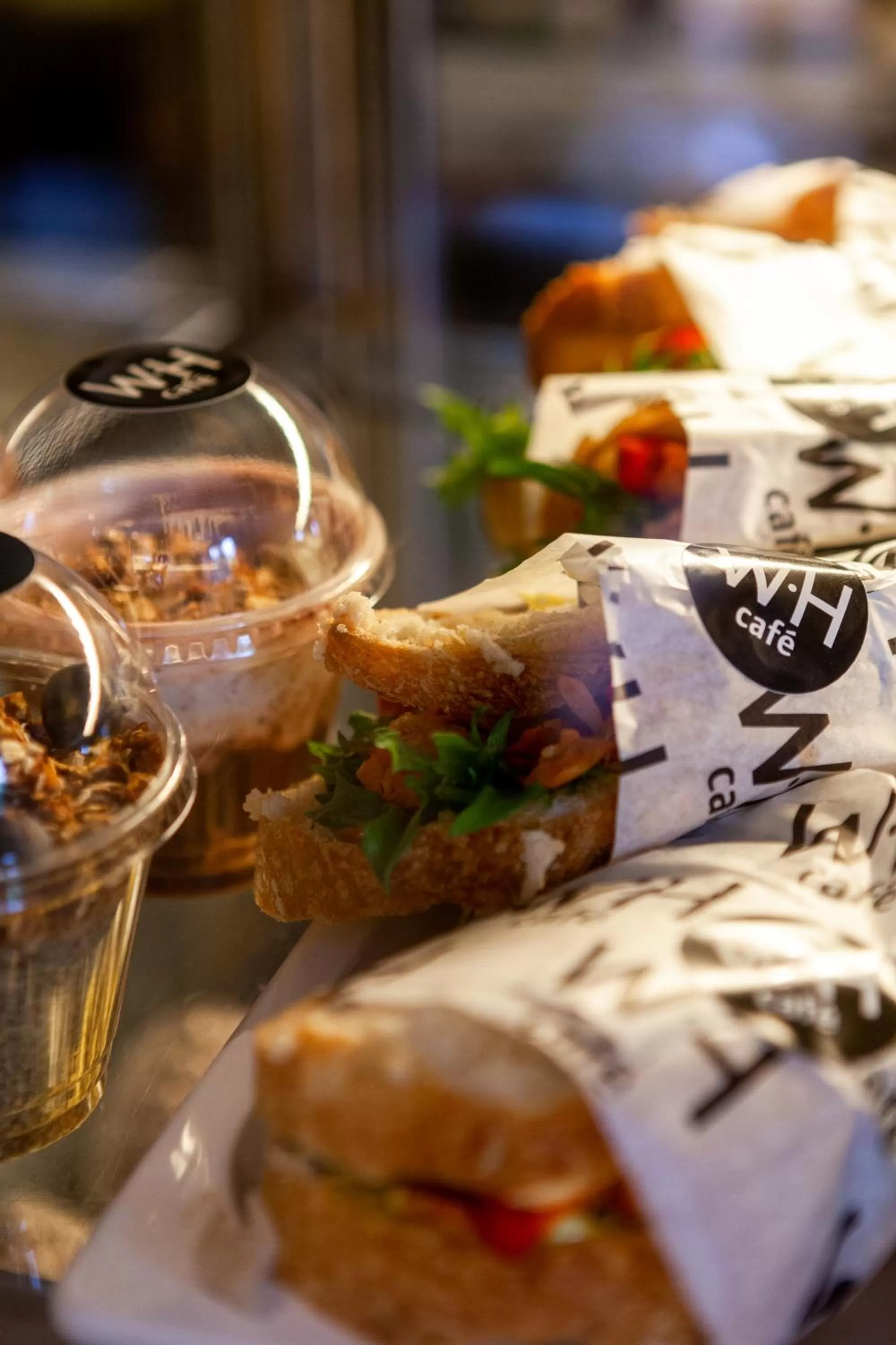 Restaurant/places to eat in Wilhelmsen House