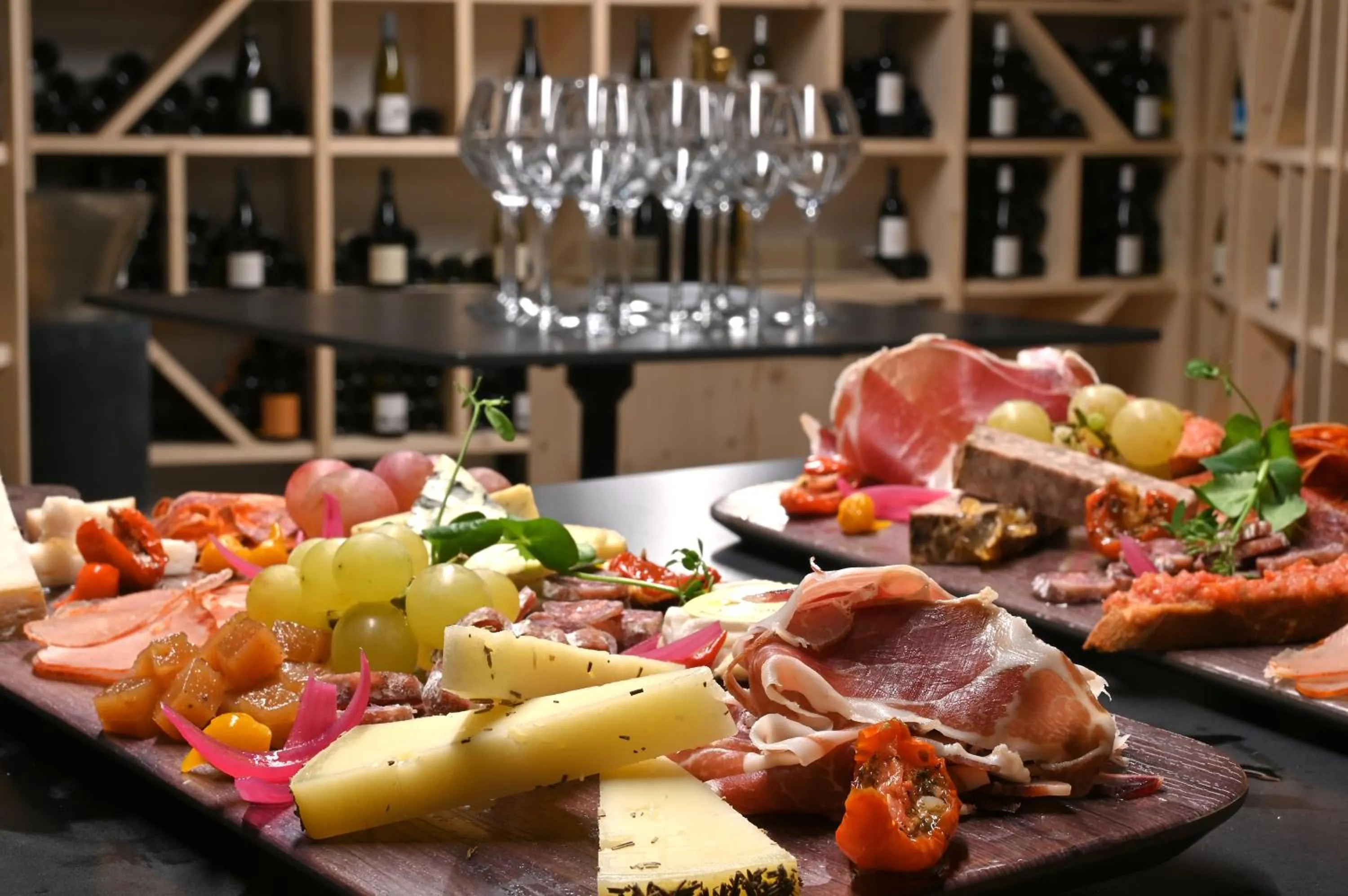 Lounge or bar in Dali Hôtel Perpignan - Restaurant