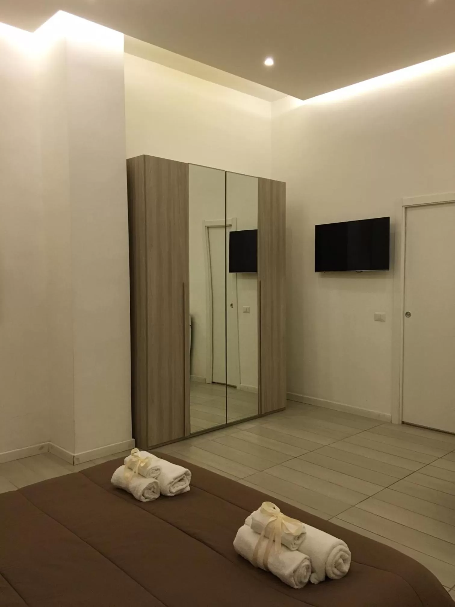 TV/Entertainment Center in Maison Arena