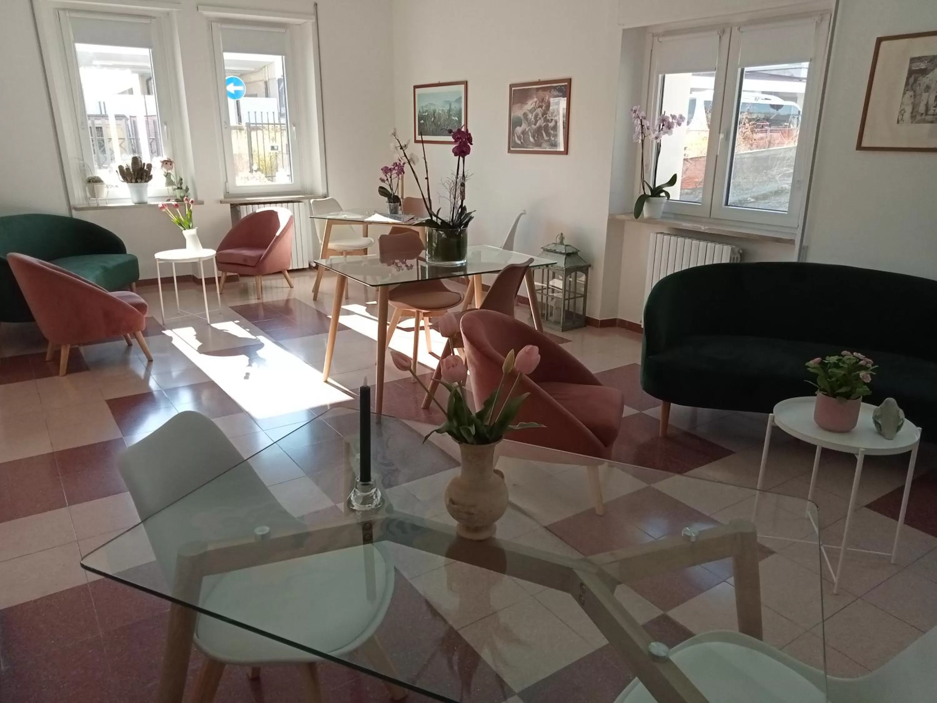 Living room in Hotel Porta Rivera