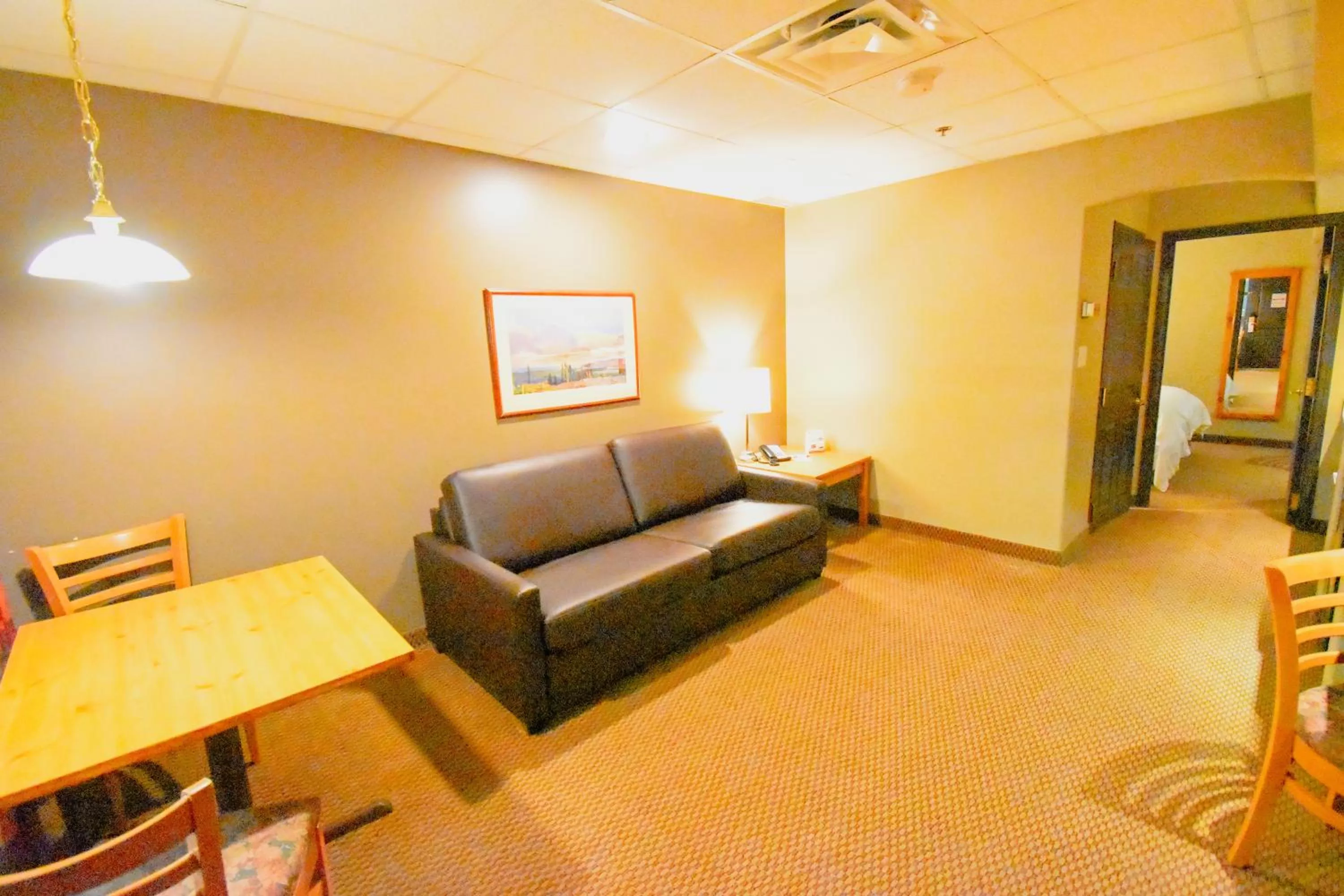 Living room in Canad Inns Destination Centre Portage la Prairie