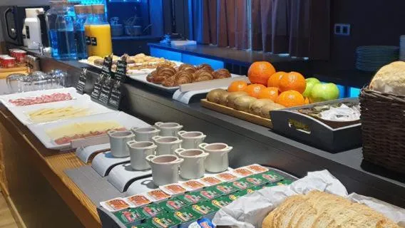 Breakfast in Hotel Oriente