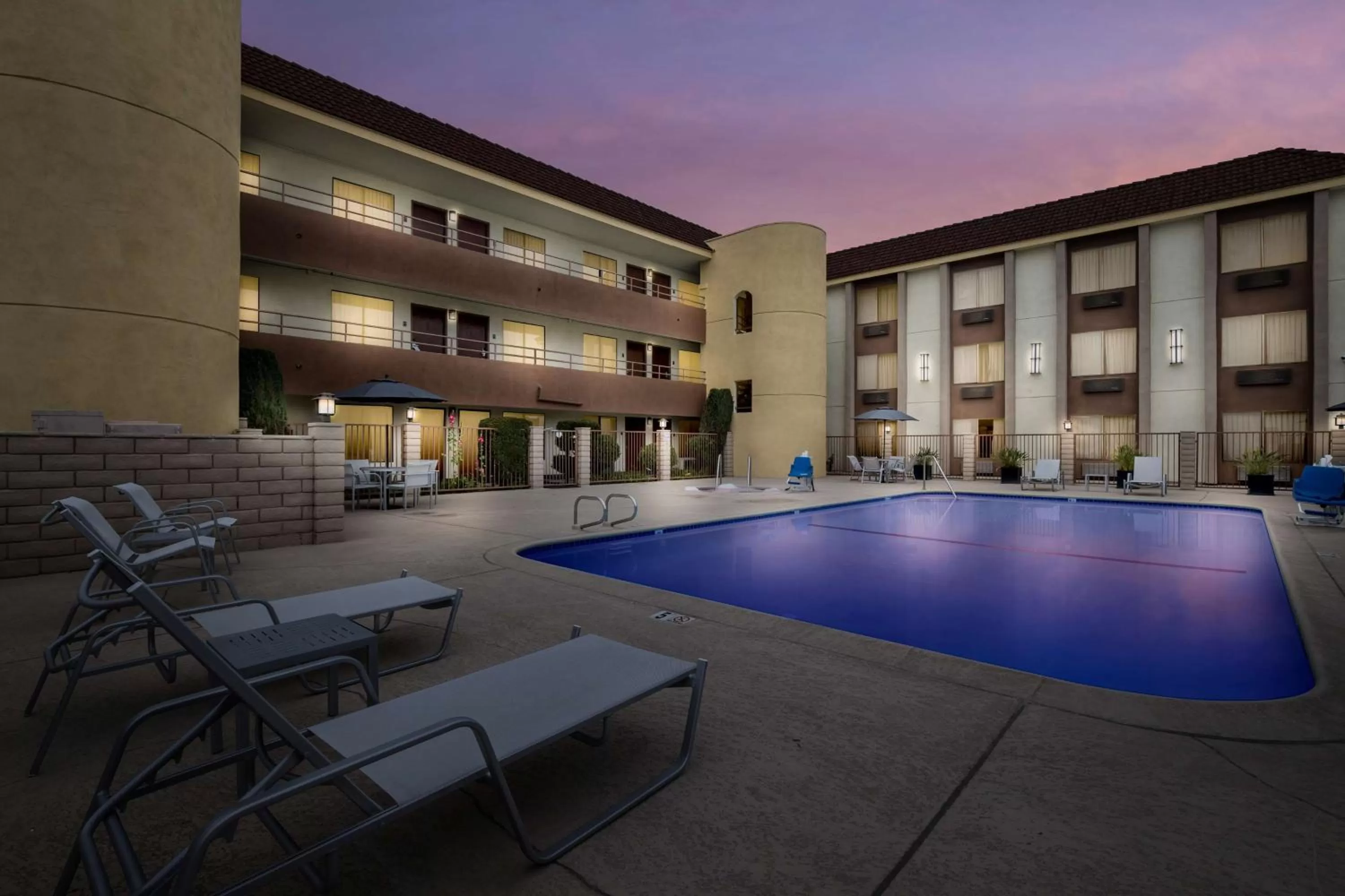 Property building in Best Western Norwalk Inn