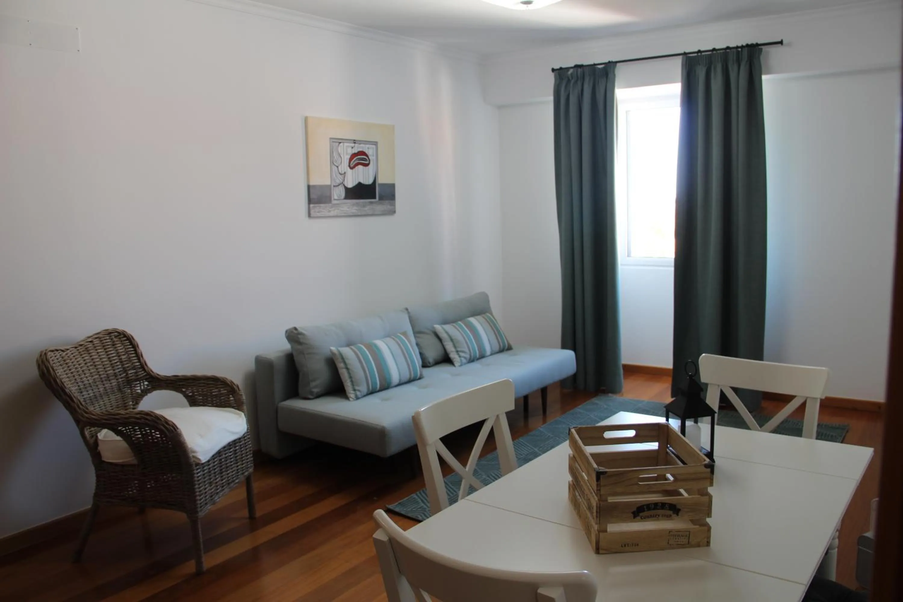 Living room in Travellers Pearl by Storytellers