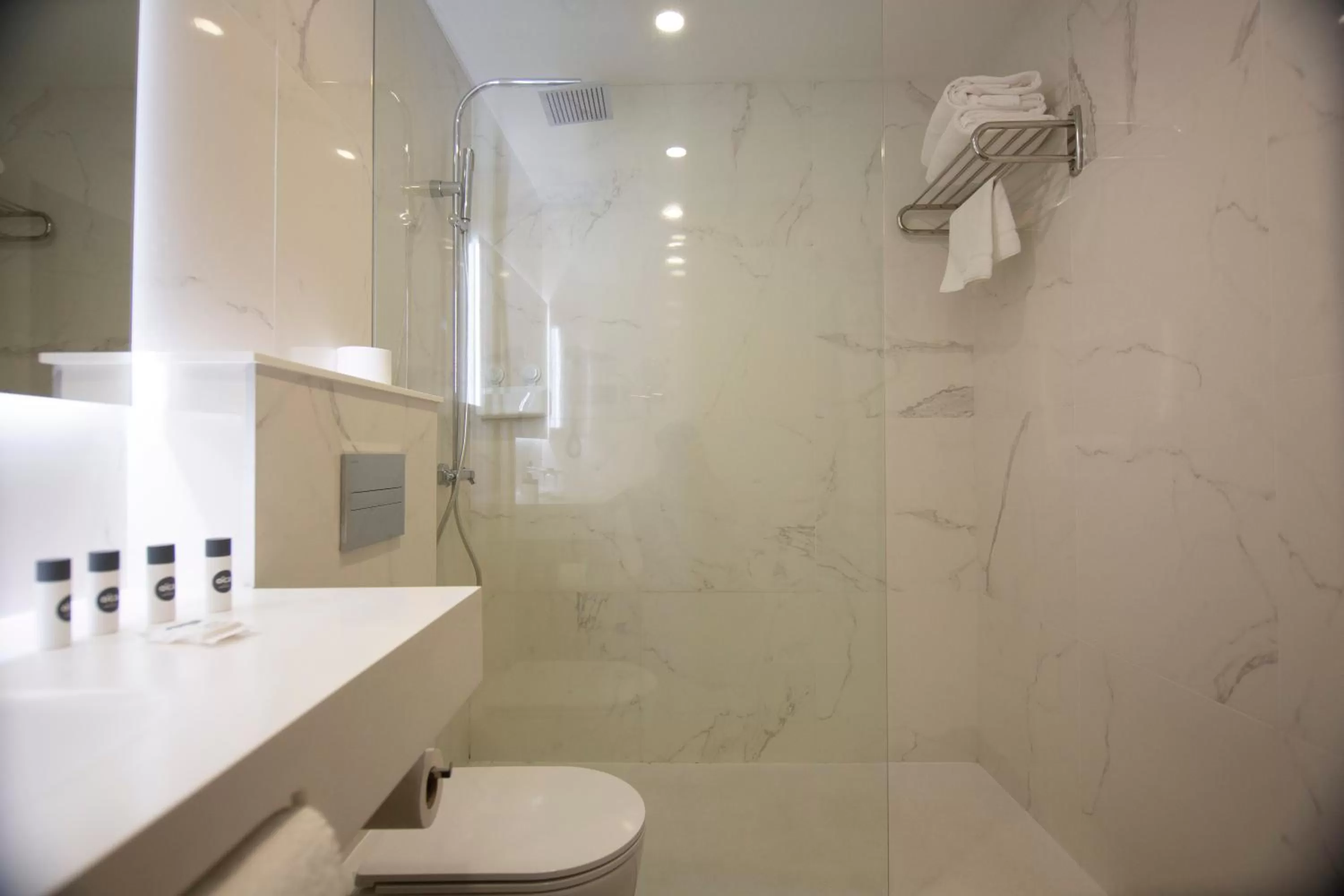 Bathroom in Oca Playa de Foz Hotel & Spa