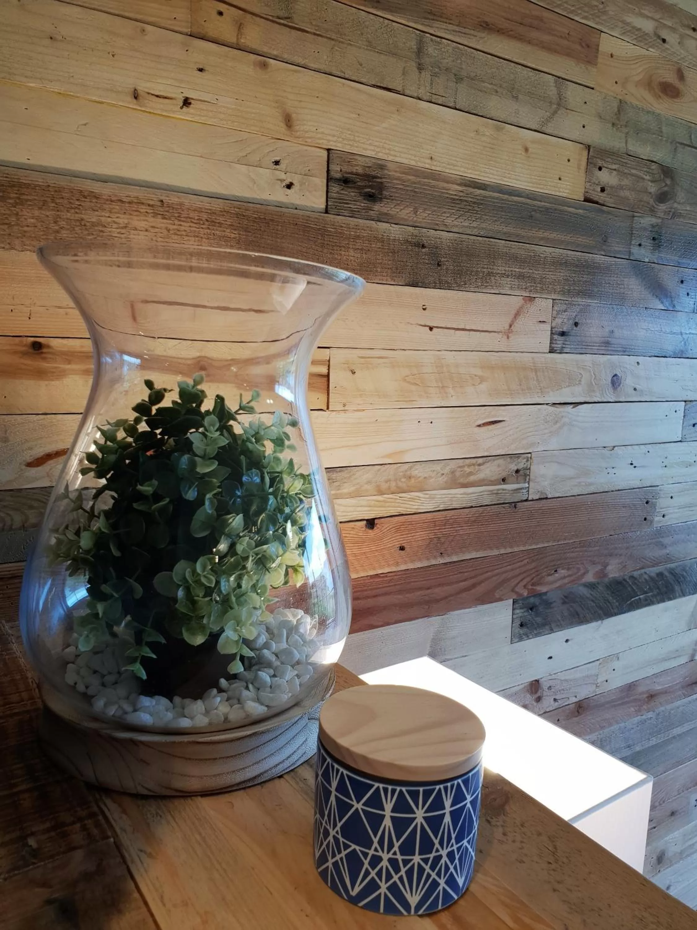 Decorative detail in Riverview Guesthouse East London