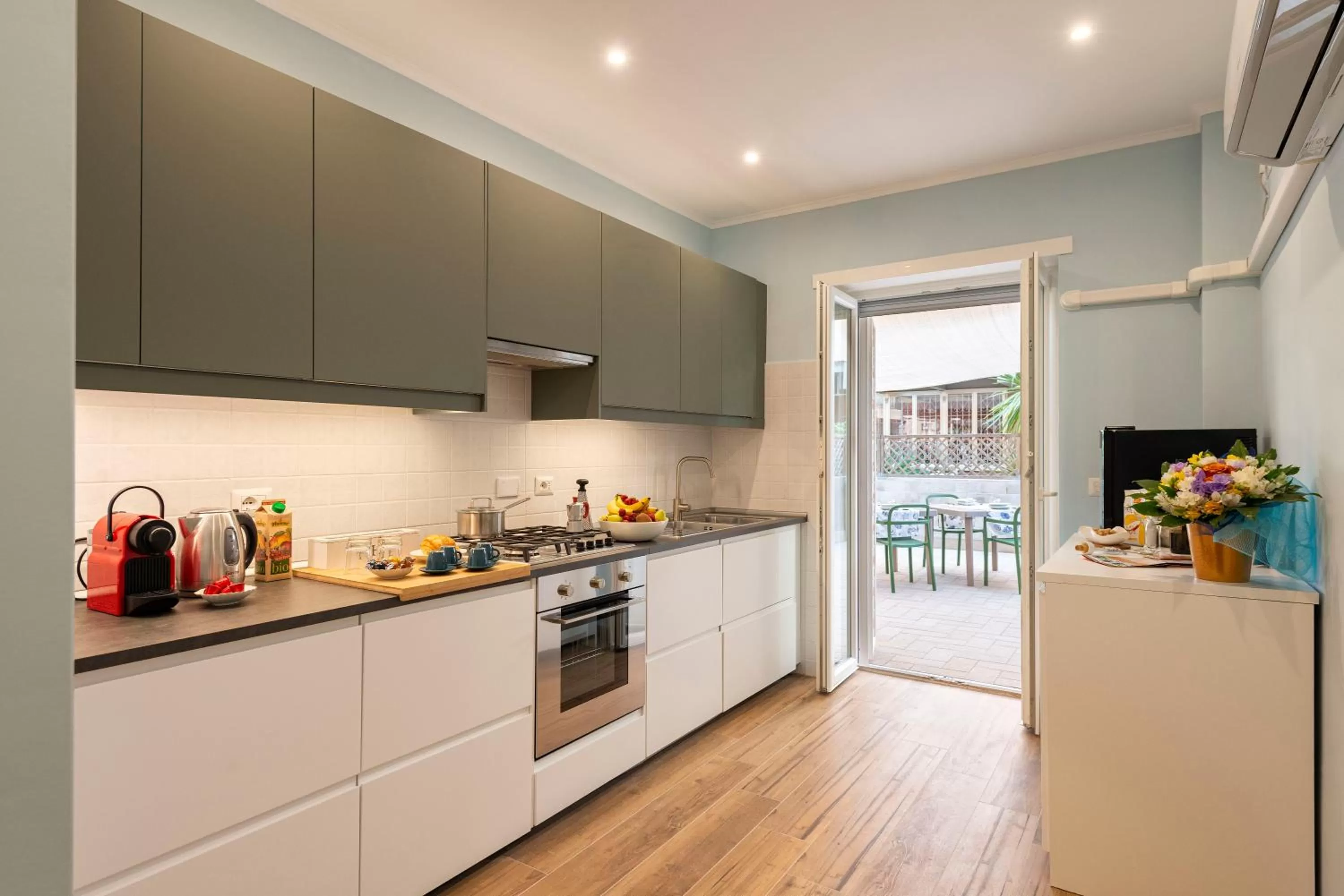 Coffee/tea facilities in RomeCookSea Guest House