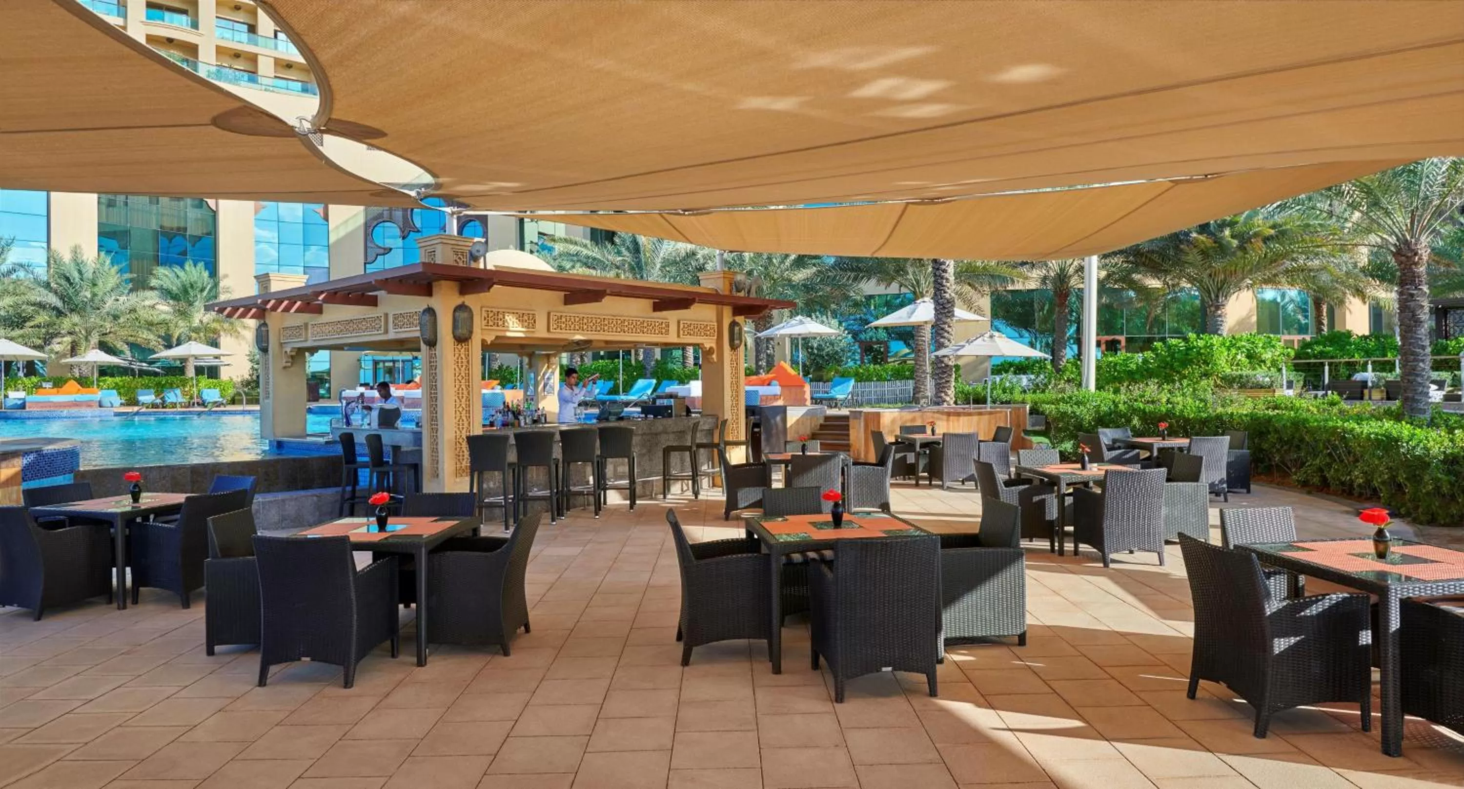 Restaurant/places to eat in Fairmont Ajman