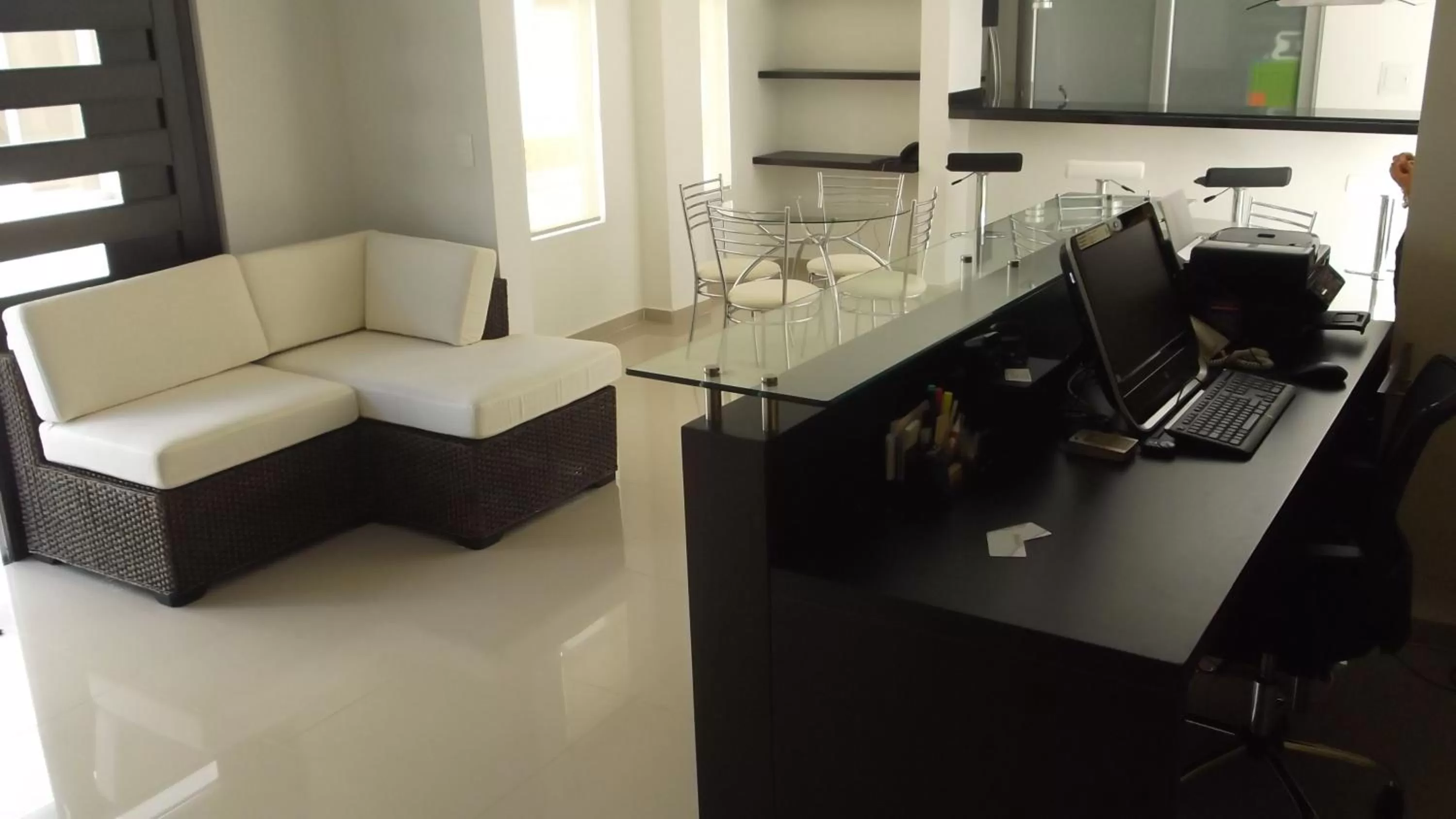 On-site shops in Hotel Ipanema Meridian