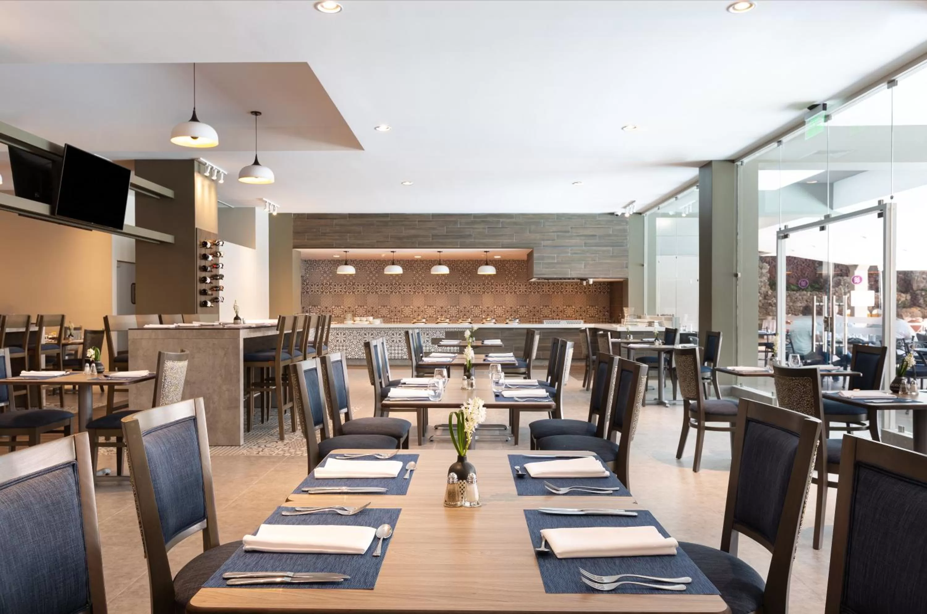 Restaurant/places to eat in Crowne Plaza San Jose La Sabana by IHG