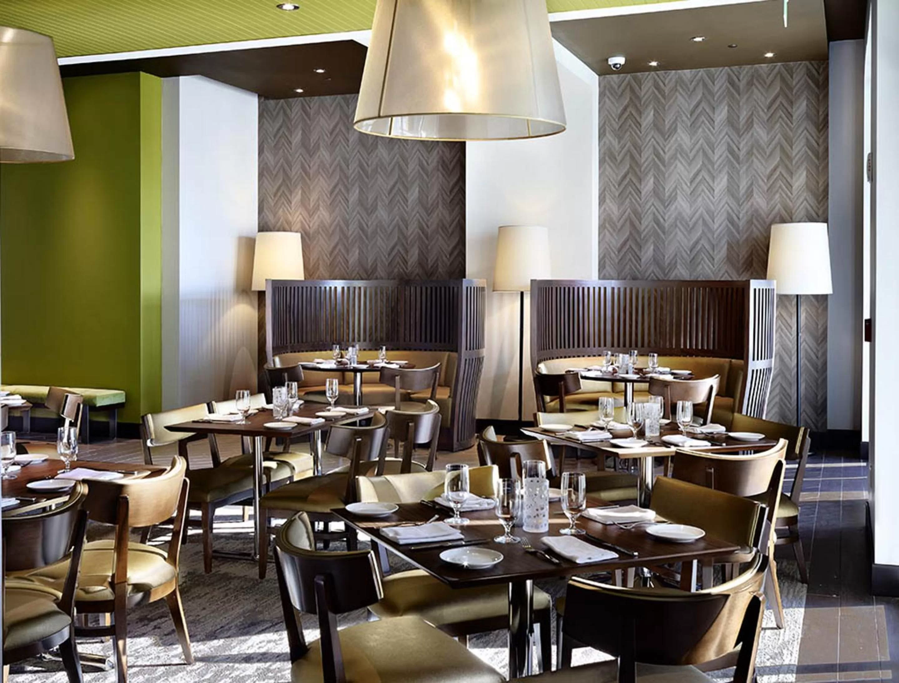 Restaurant/places to eat in The Guest House at Graceland