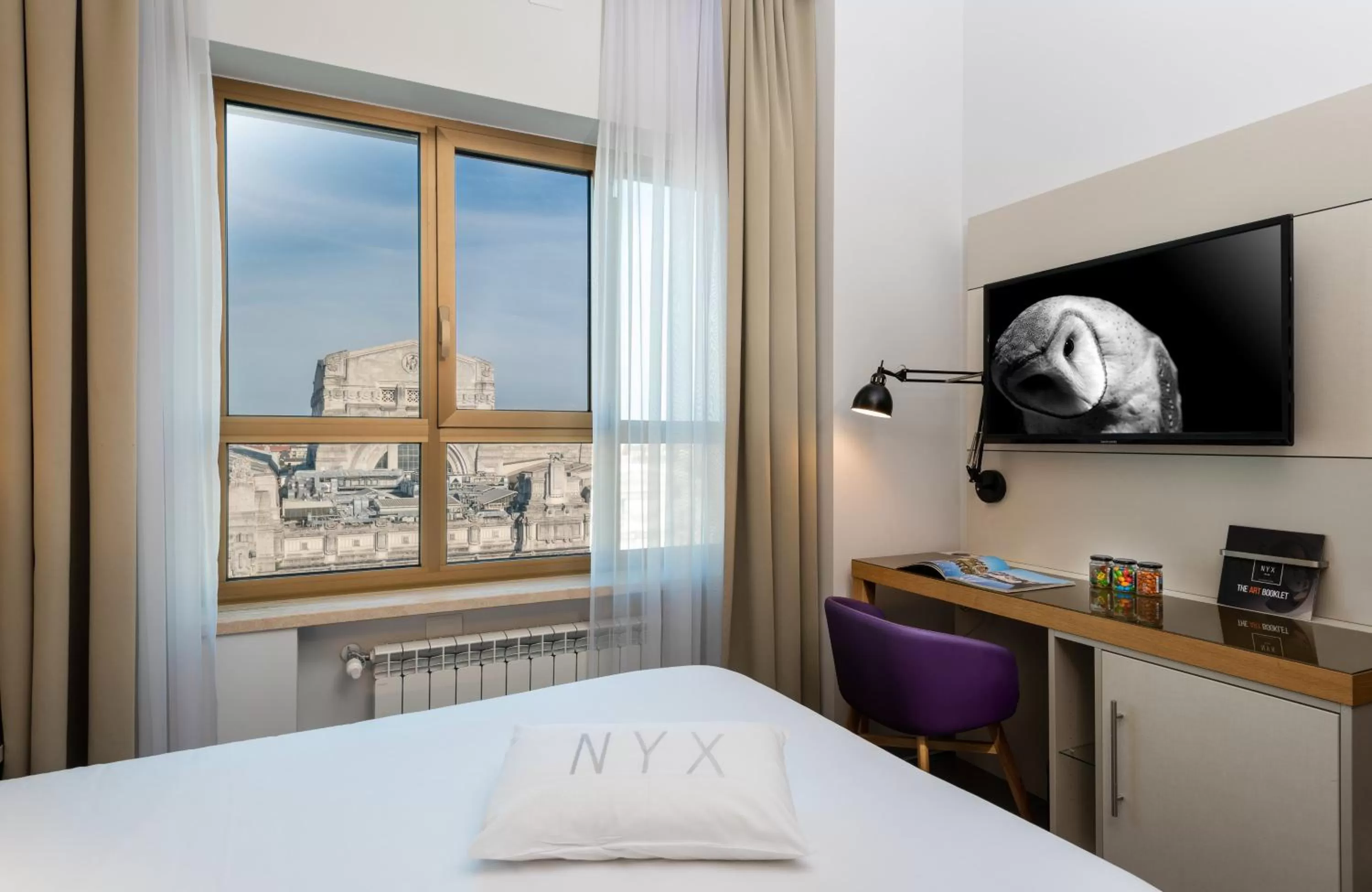 Bedroom, Bed in NYX Hotel Milan by Leonardo Hotels