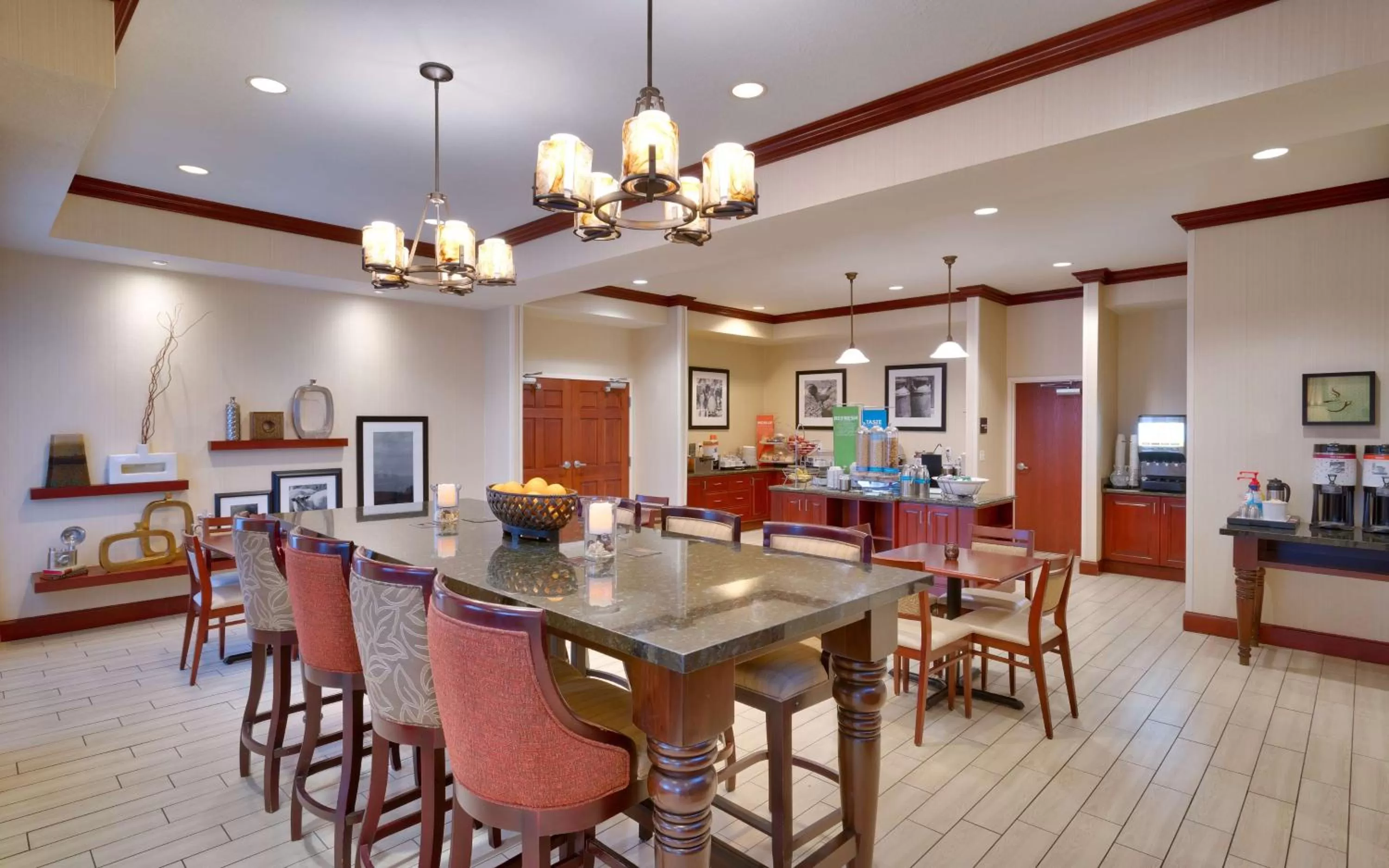 Lobby or reception in Hampton Inn Tremonton