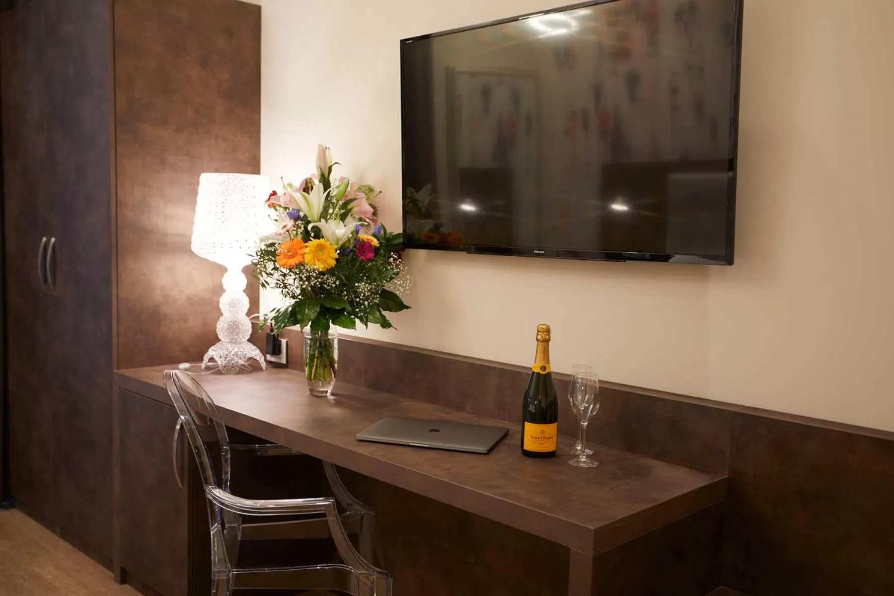 TV and multimedia in Hotel Concord