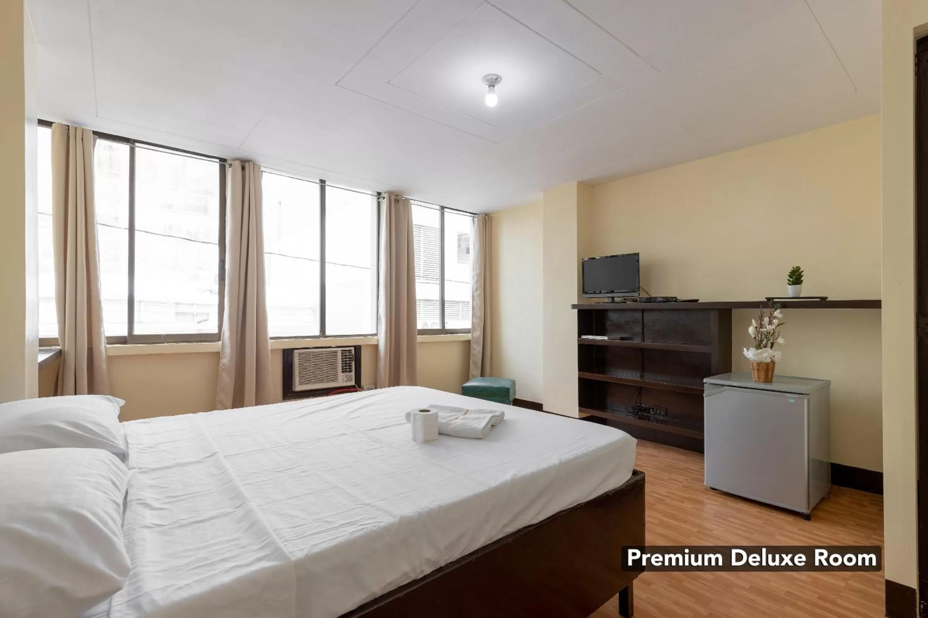 Bed in Victoria Mansions