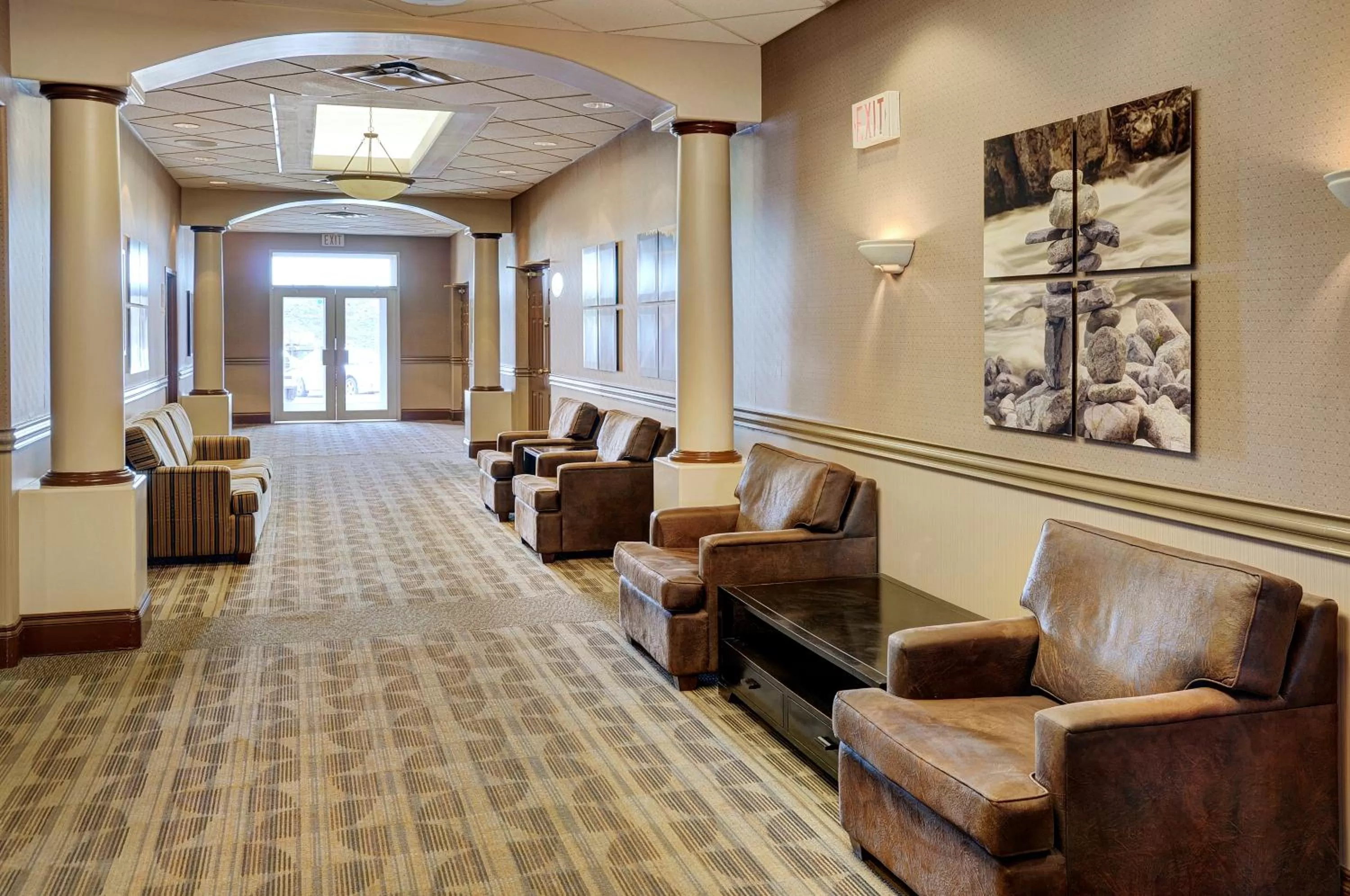 Lobby or reception in Lakeview Inns & Suites - Fort Saskatchewan