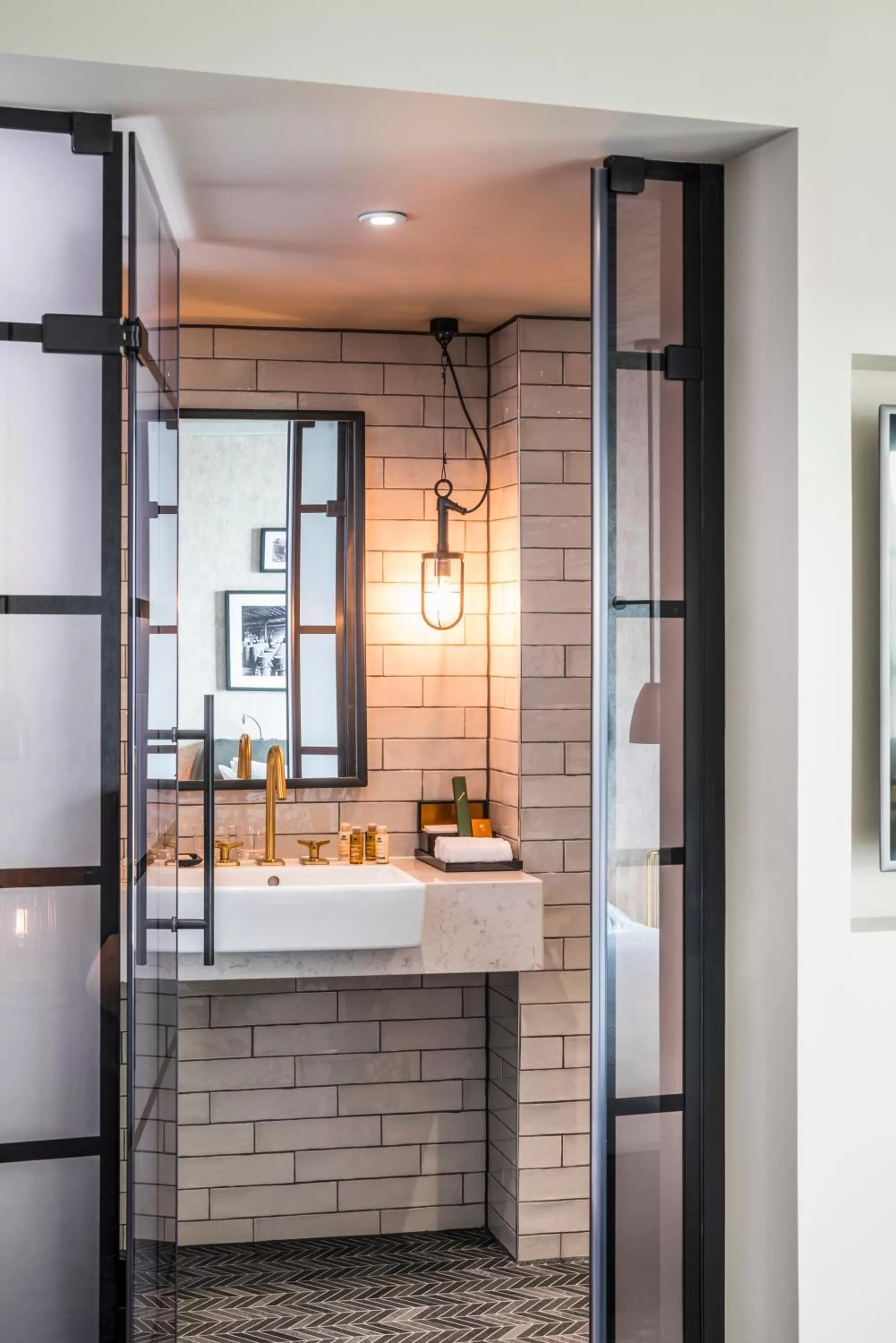 Bathroom in Novotel London Canary Wharf