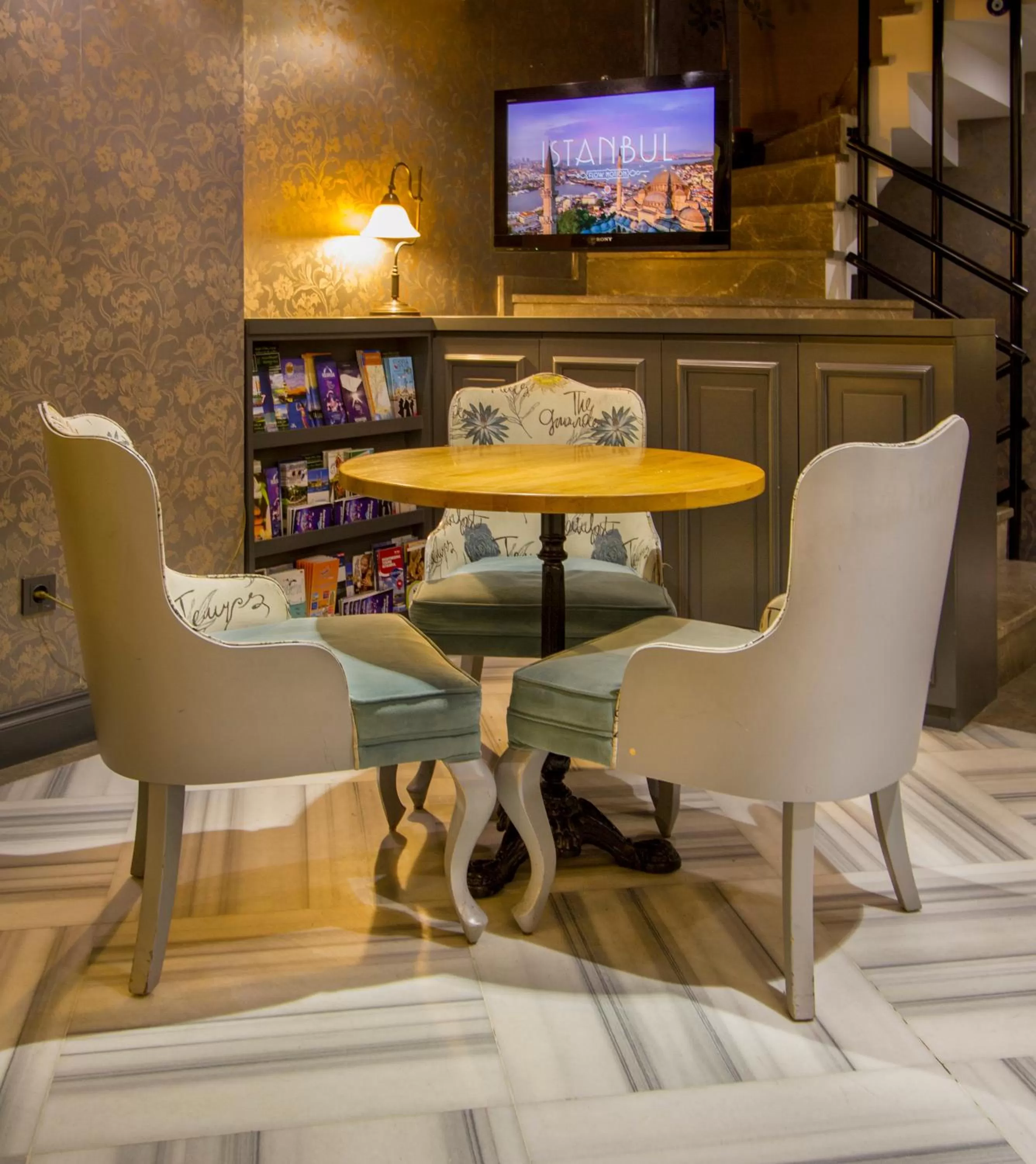 Lobby or reception in Aston Hotel Taksim